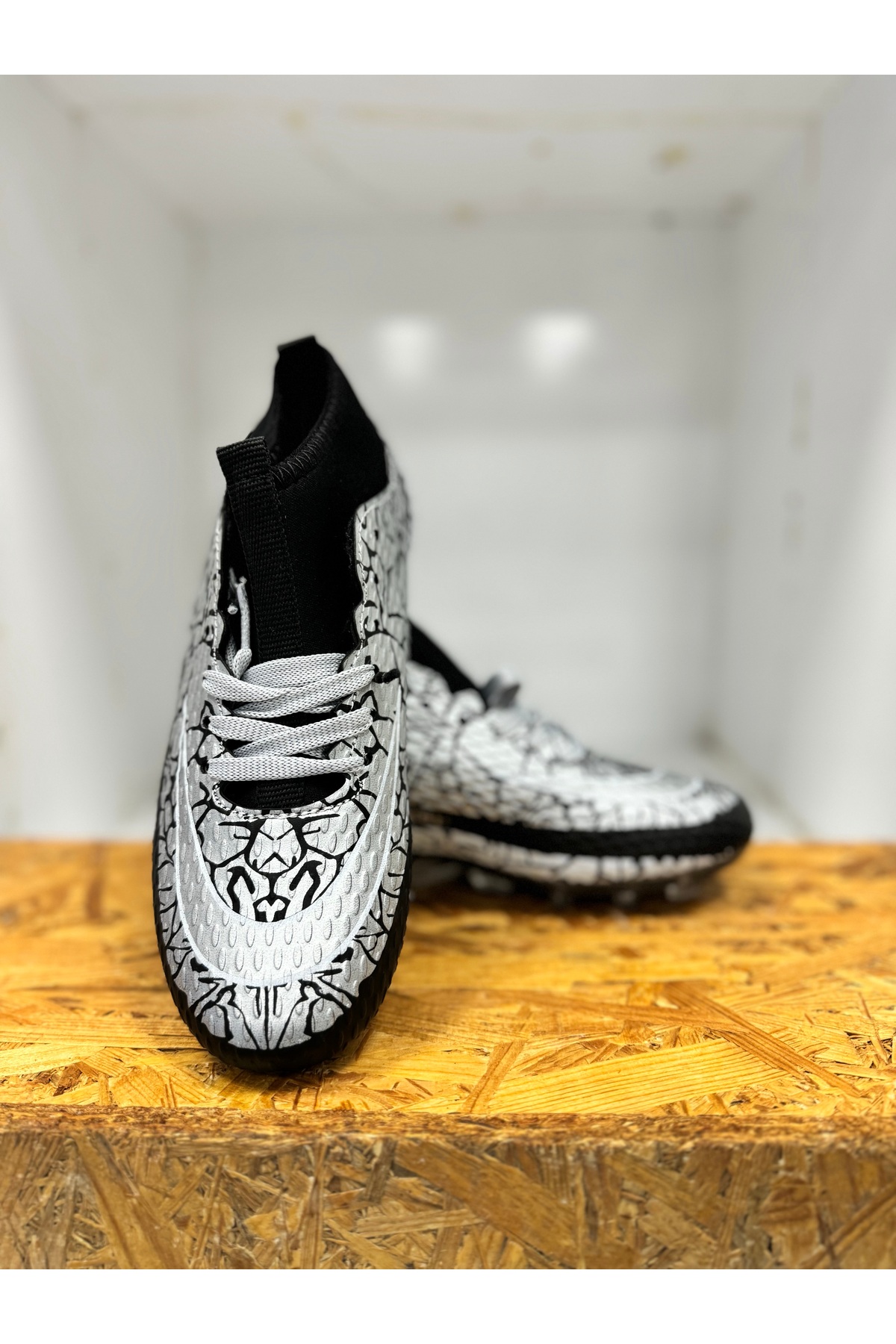 کفش کرامپون BLACK-SILVER LION 1071 اورجینال - تصویر 2