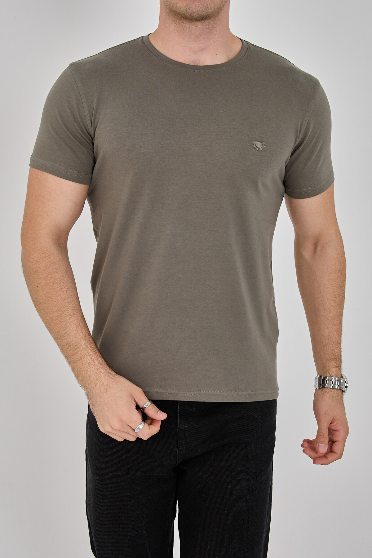 Men's Basic T-Shirt