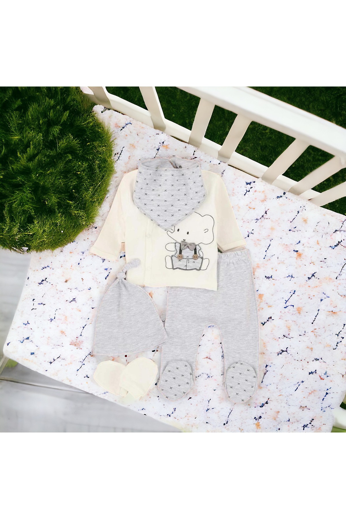 DERİNBEBE 6’lı Bebek Doğum Seti(HASTANE ÇIKIŞ,BEBEK BAKIM SIRT ÇANTASI,PORTBEBE,BATTANİYE,ÇORAP,MENDİL SETİ) fotoğrafı 2 (önizleme)