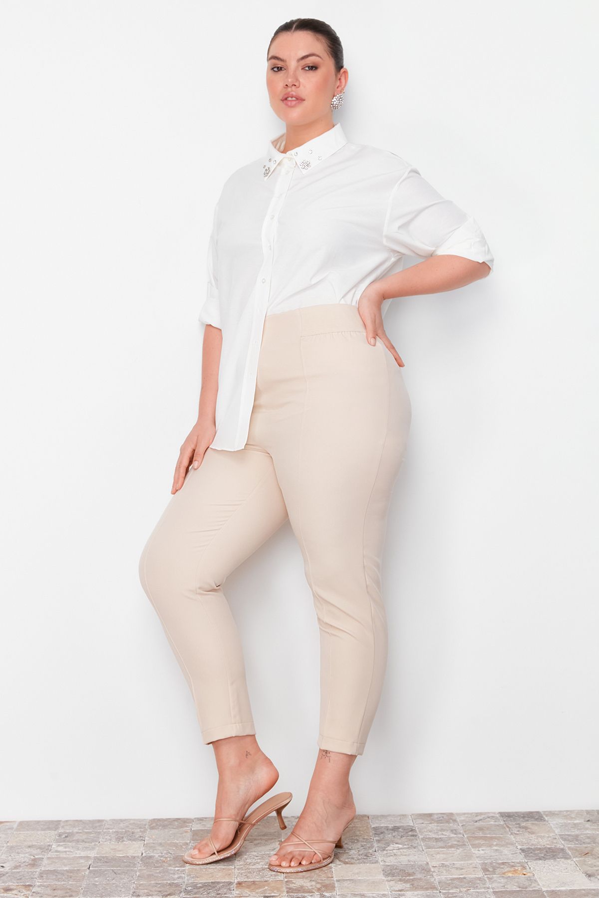 complete the look image