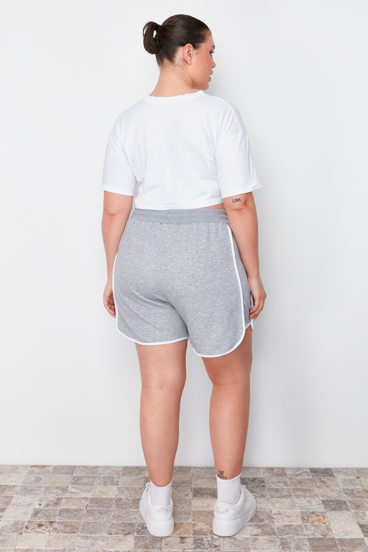 trendyol-curve-womens-slogan-high-waist-plus