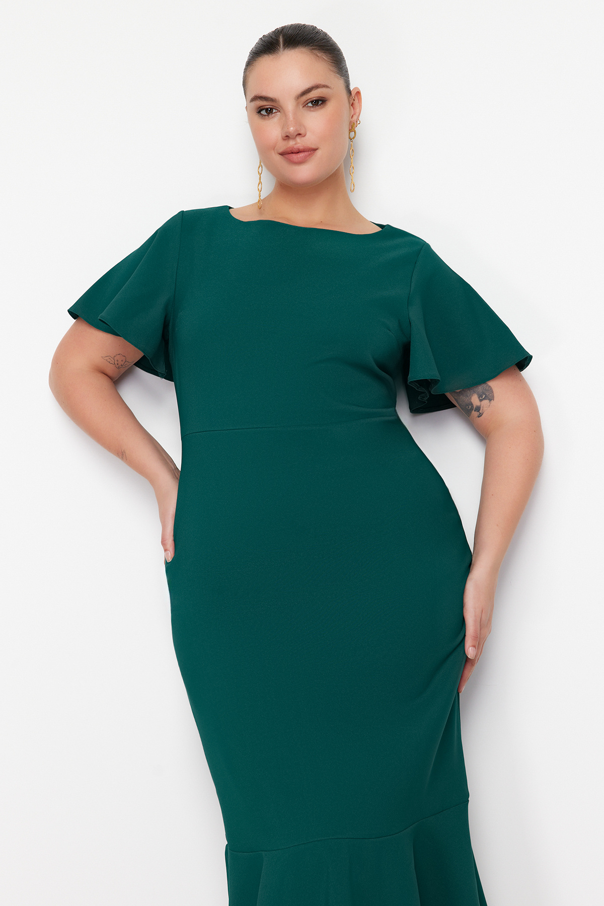 Trendyol Curve-Tmavě zelené šaty Finike Woven Plus Size 3
