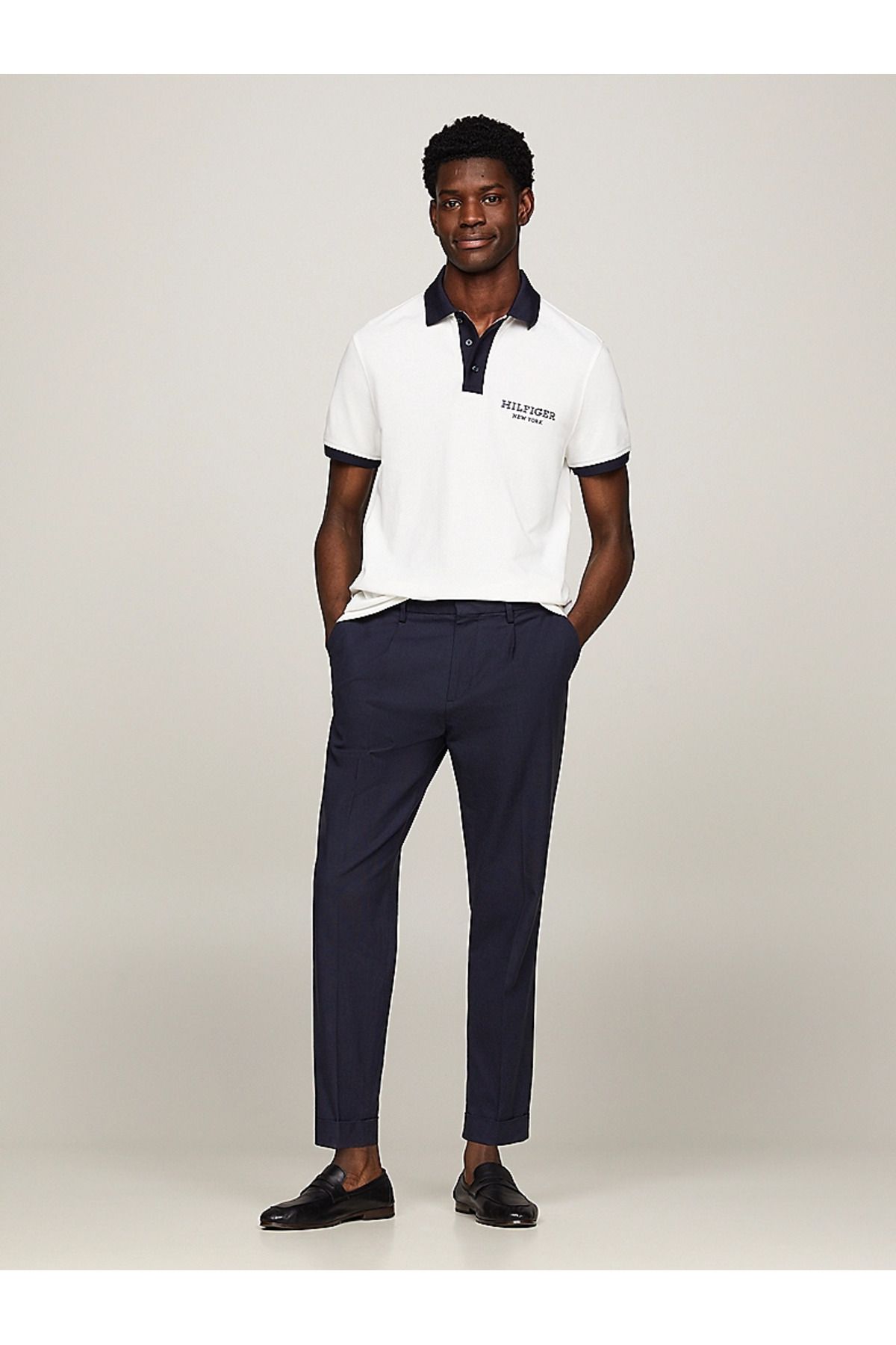 تی شرت سفید مردانه آرم یقه آستین کوتاه چوگان MW0MW34770 YBL Tommy Hilfiger