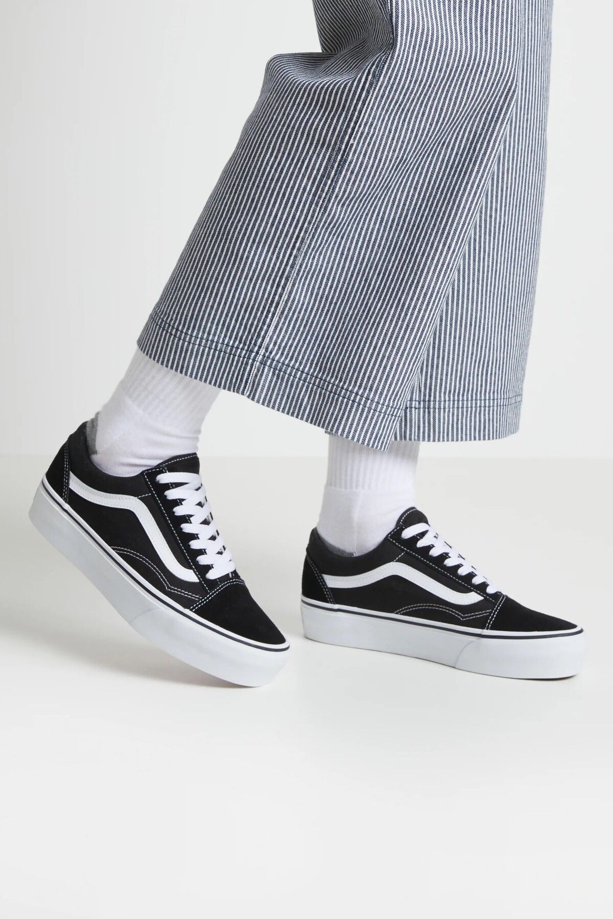 Platform black old skool vans top