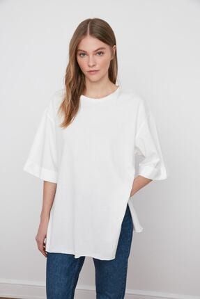 Kadın Beyaz Duble Kol Asimetrik Boyfriend Örme T-shirt asimetrikksm