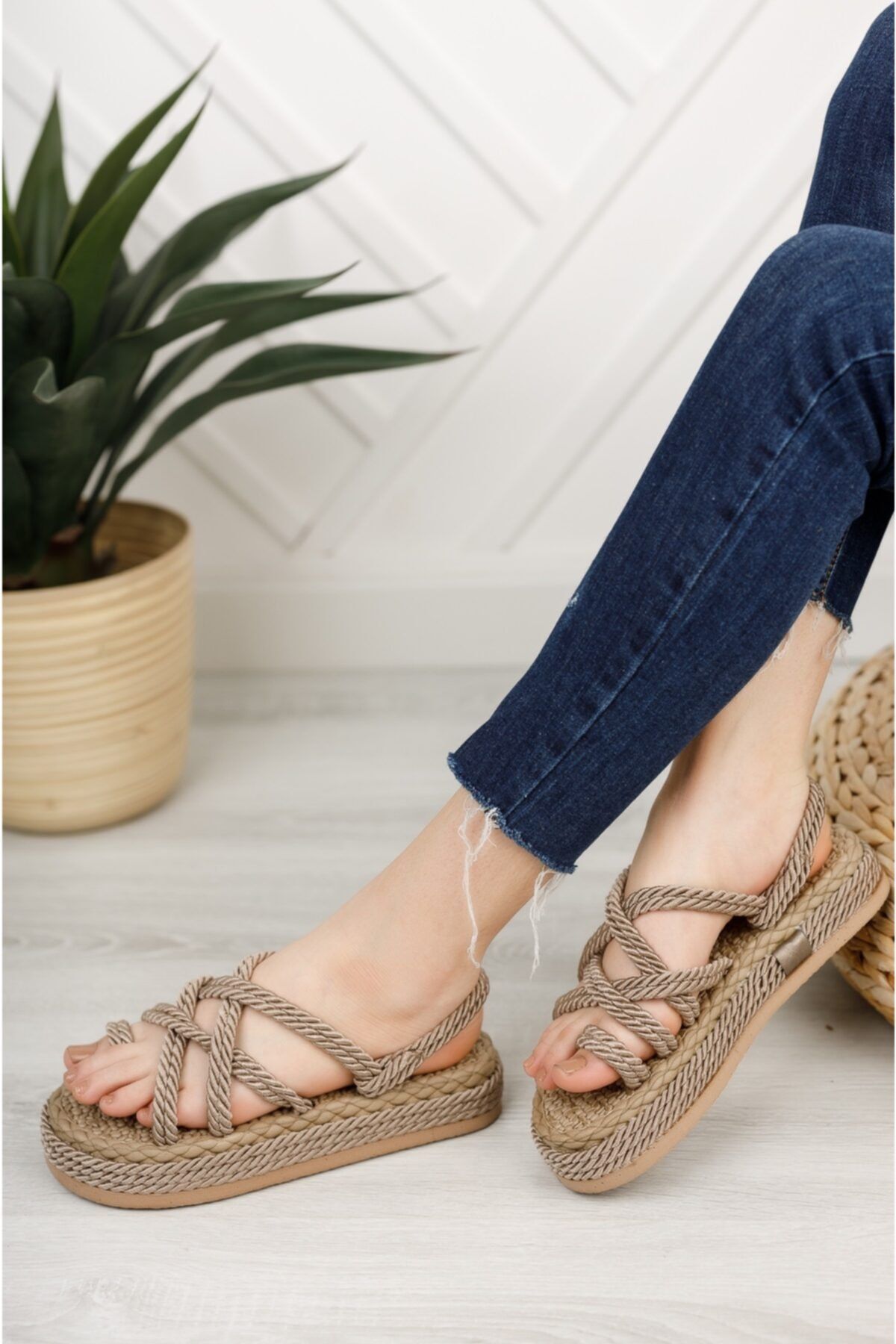 Mink flip sales flops