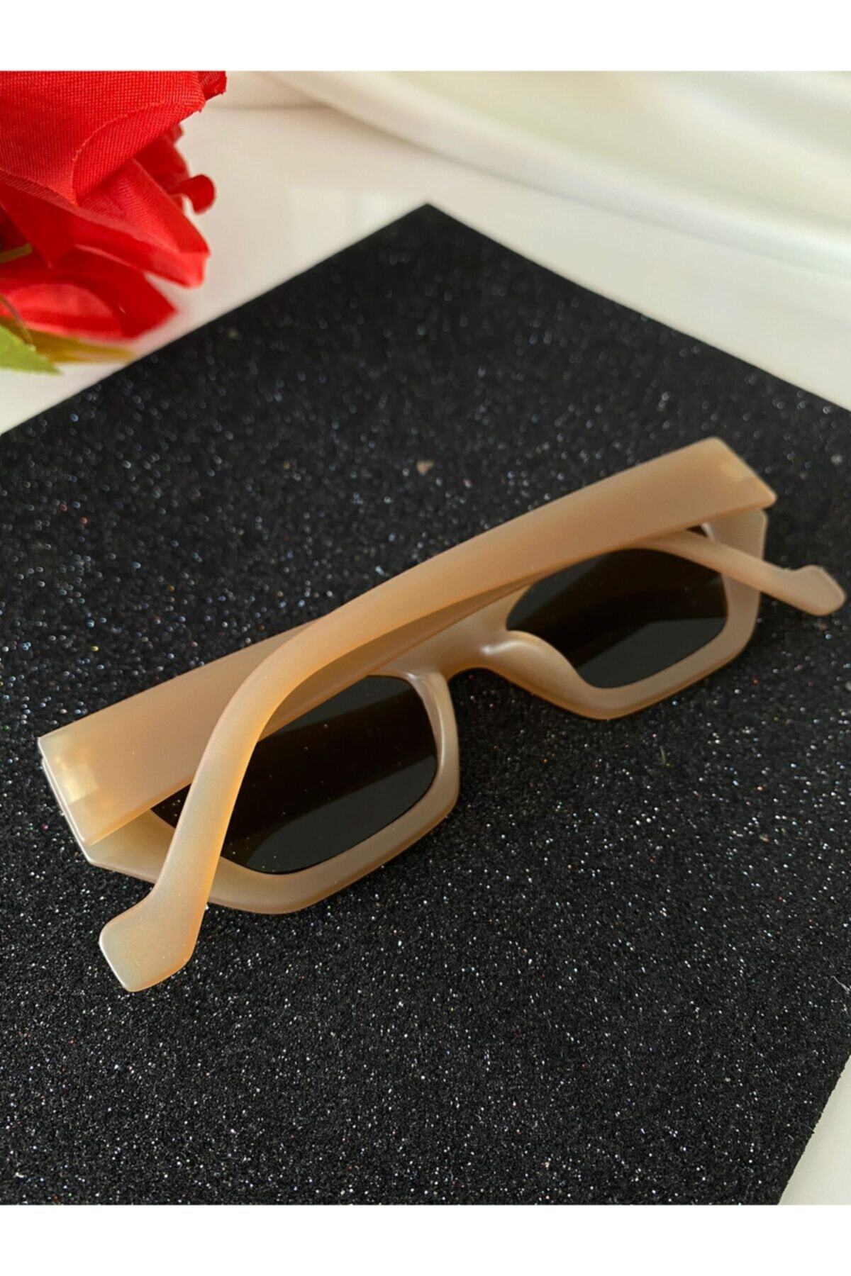 Makro Optik-Irina Shayk Model Glasses 4
