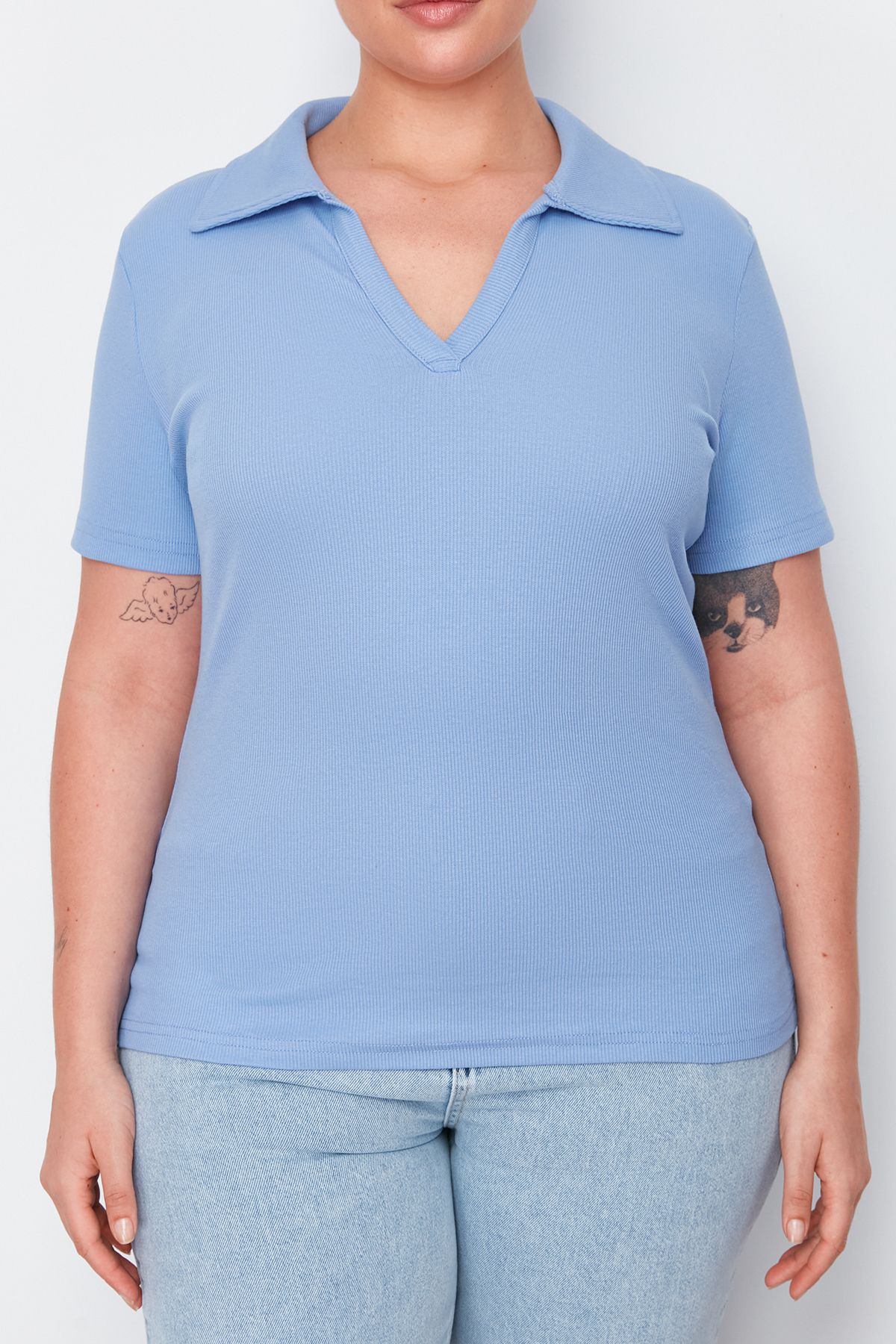 Trendyol Curve-Modrá pletená blúzka Polo Neck sediaca na tele TBBSS22BZ0750 4