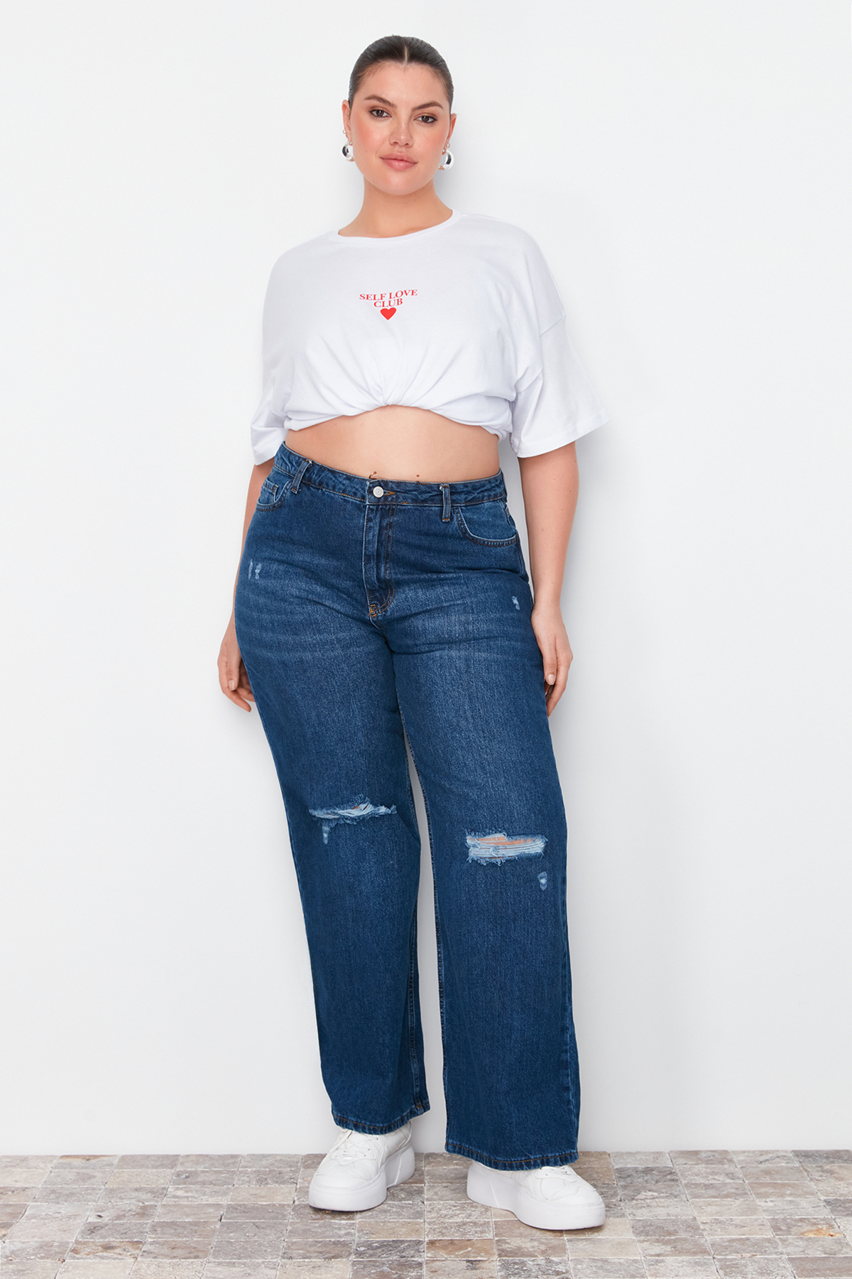 Trendyol Curve Ciemnoniebieskie zniszczone szerokie nogawki jeansowe, duży rozmiar TBBSS22JE00006