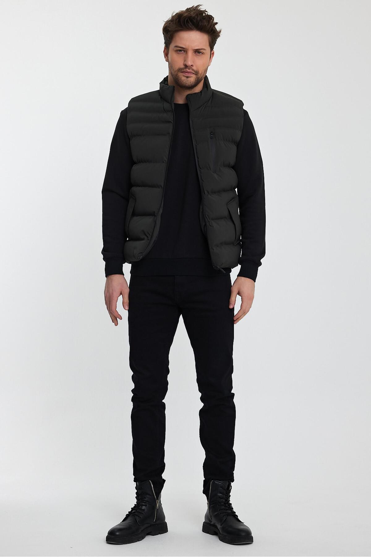 complete the look image