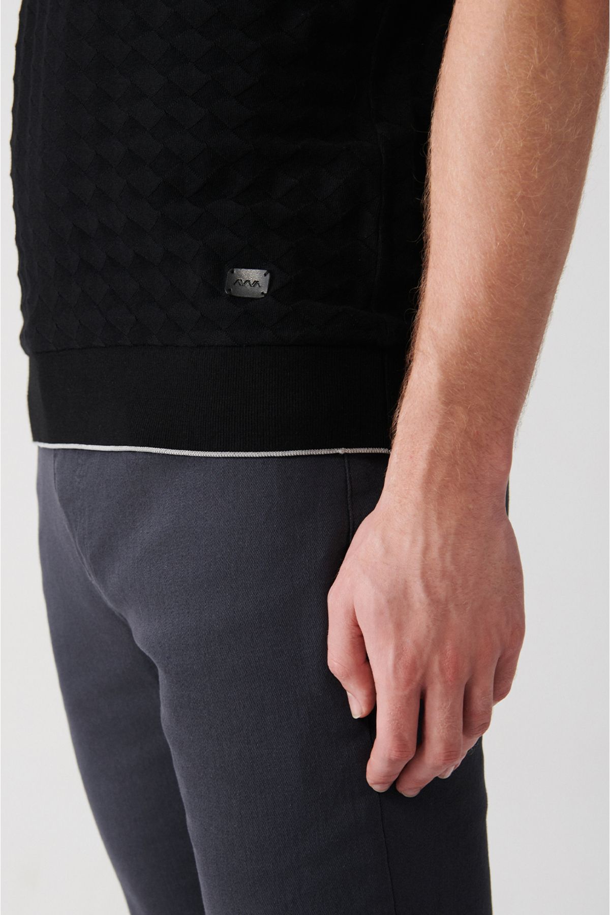 Avva یقه Zipper 100 ٪ مشکی مردانه ژاکت ژاکواری باریک و تی شرت برش A31Y1165