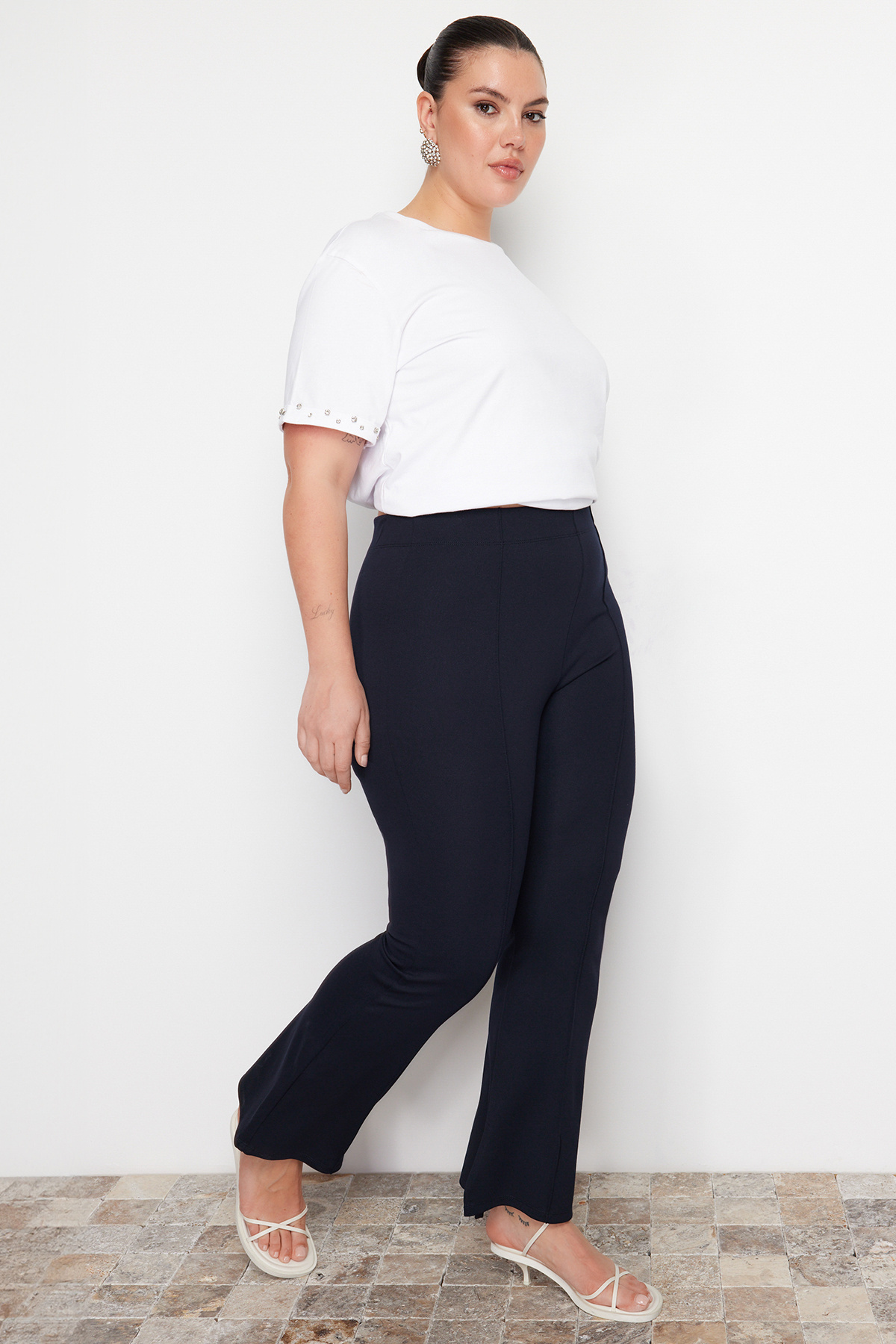 Trendyol Curve-Navy Blue Spanish Leg High Waist Slit Detailed Knitted Trousers TBBAW23AR00002 3