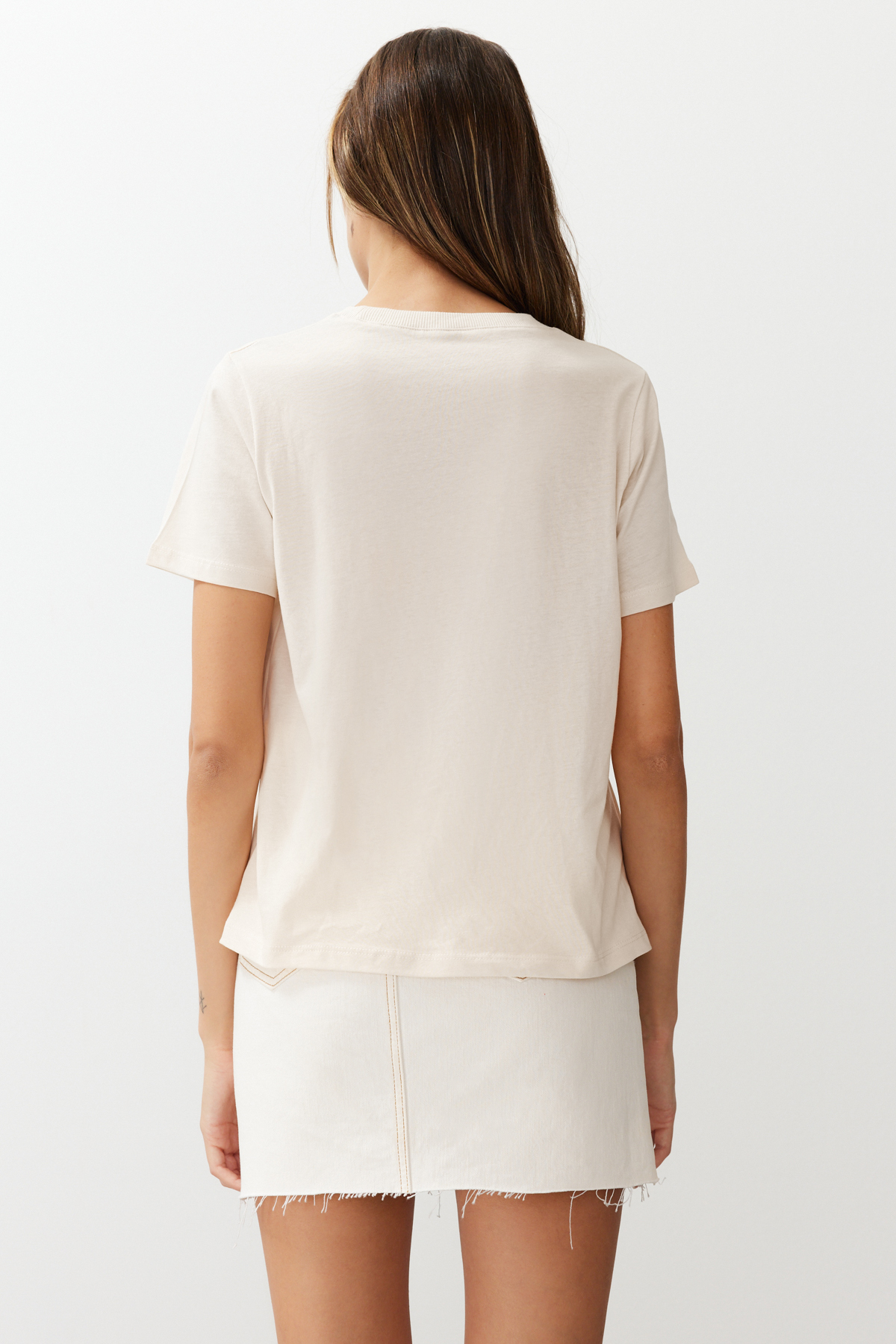 Trendyolmilla  Taş Payet Slogan Nakışlı Regular/Normal Kalıp Örme T-Shirt TWOSS24TS00045 - Görsel 6