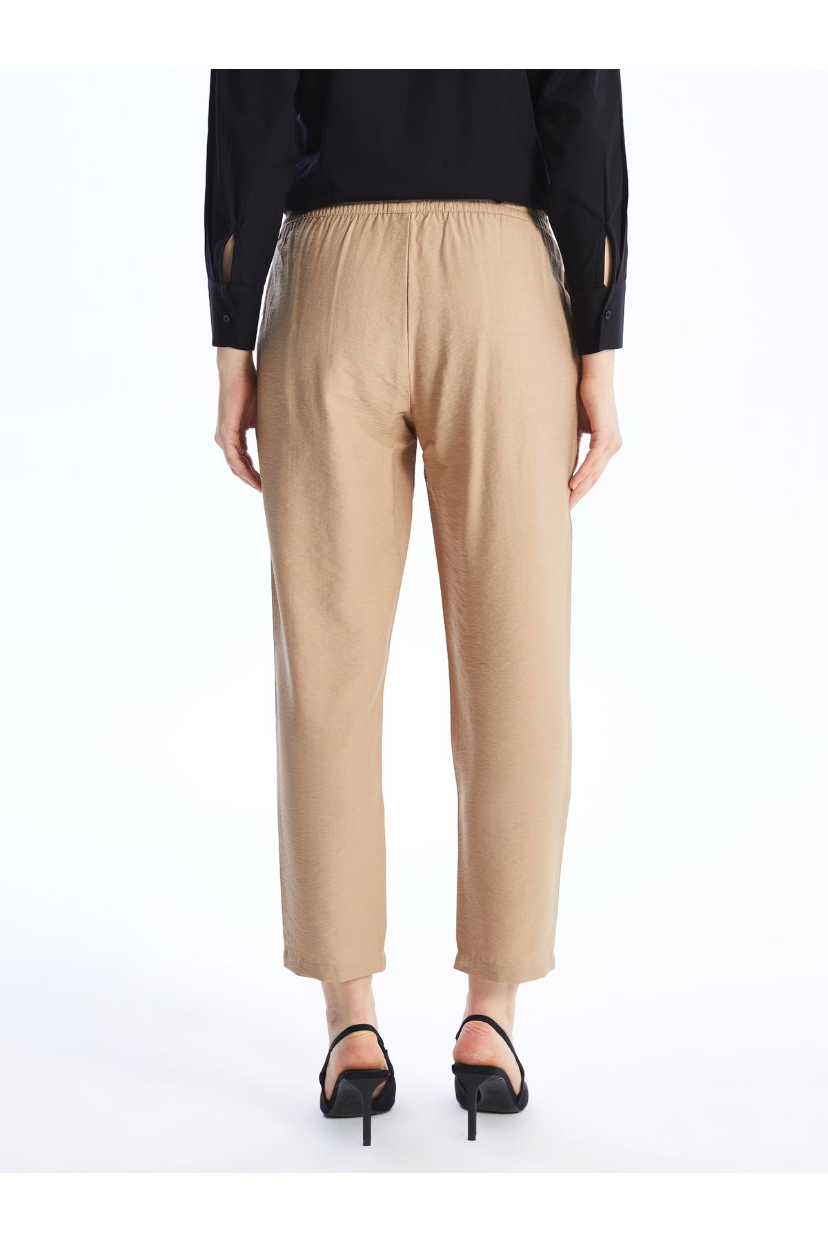 LC Waikiki-Comfortable Molded Women's Trousers with Elastic Waist 5