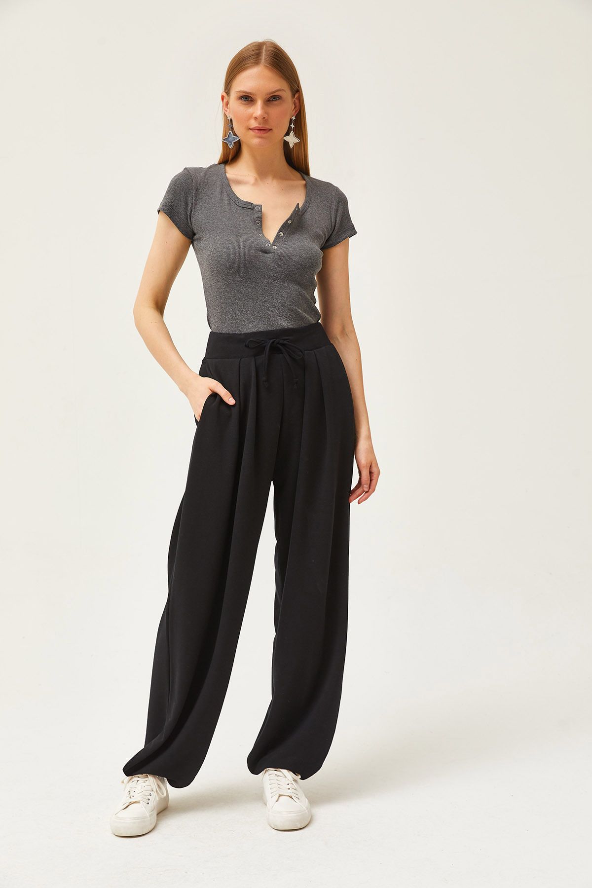 Olalook-Schwarze, weich strukturierte, fließende Baggy-Hose mit Schnürung für Damen PNT-19000273 4