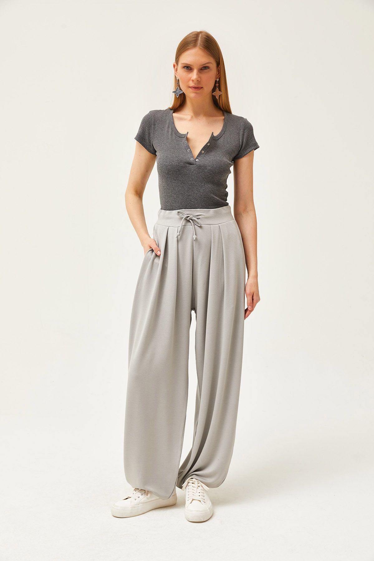 Olalook-Graue, weich strukturierte, fließende Shalwar-Hose mit Schnürung für Damen PNT-19000273 5