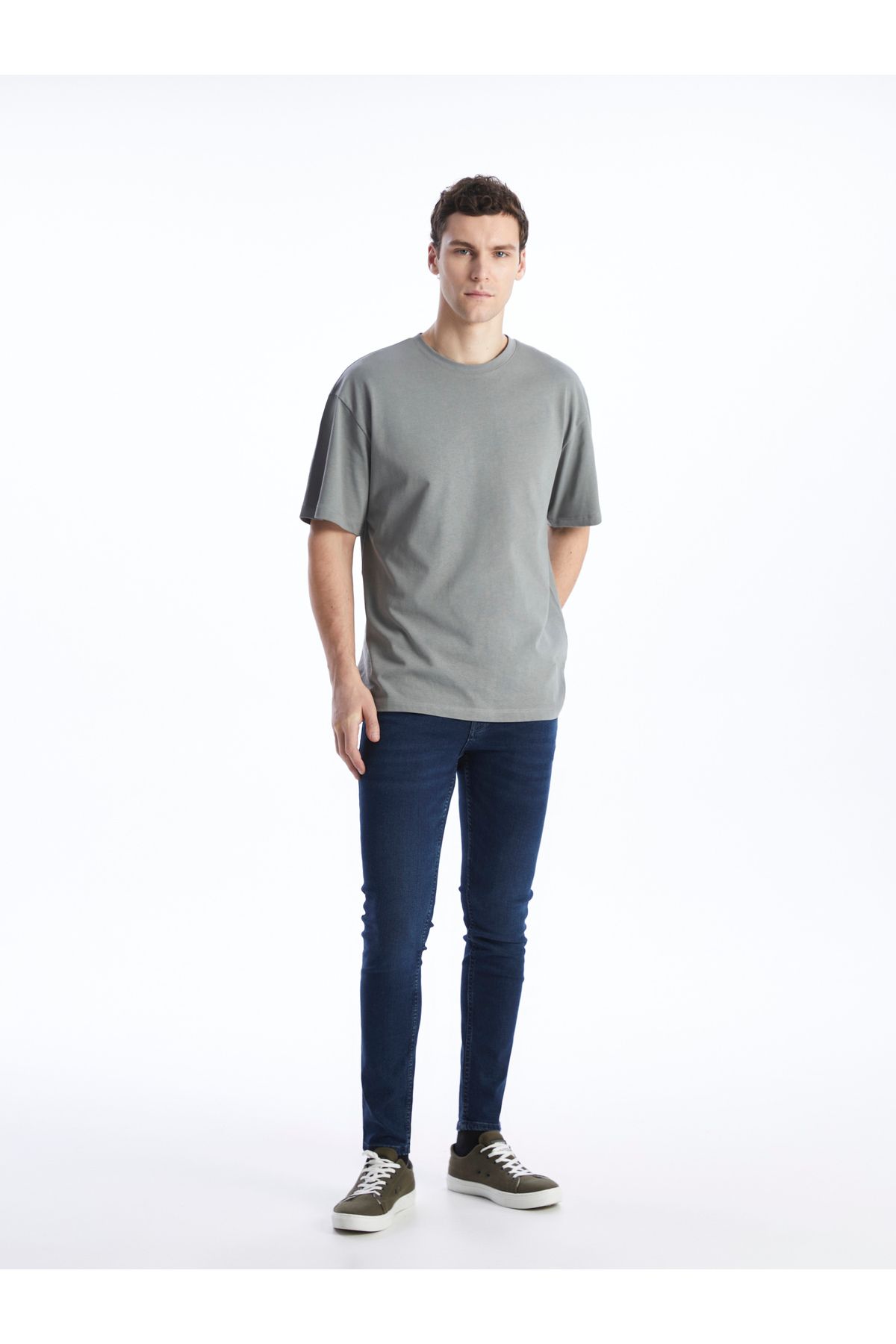 complete the look image