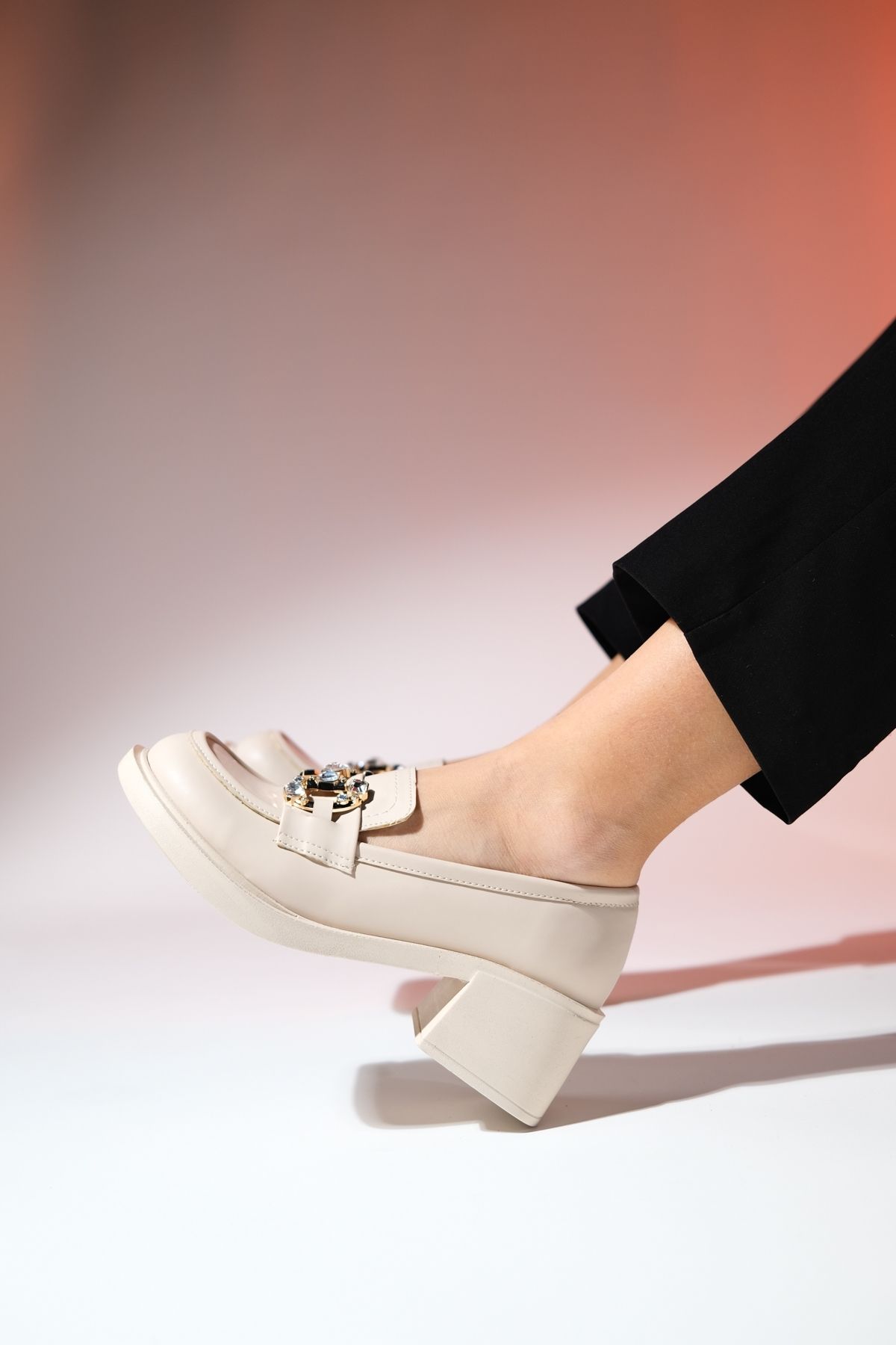 کفش پاشنه کلاسیک نود زنانه های ای ضخیم پوست آنگلو بژ luvishoes