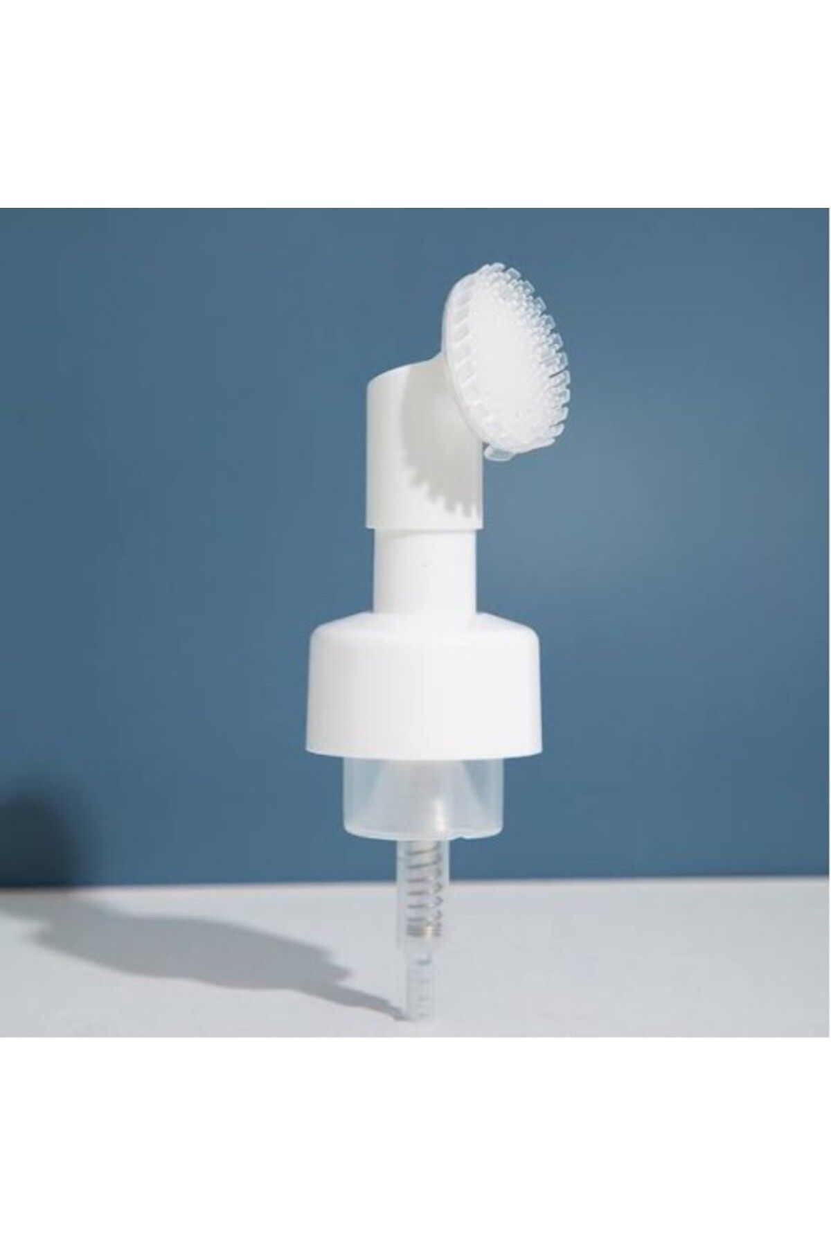 Runaway-150ml Facial Cleansing Foam with Brush - Bottle Ideal Skin Cleansing 4