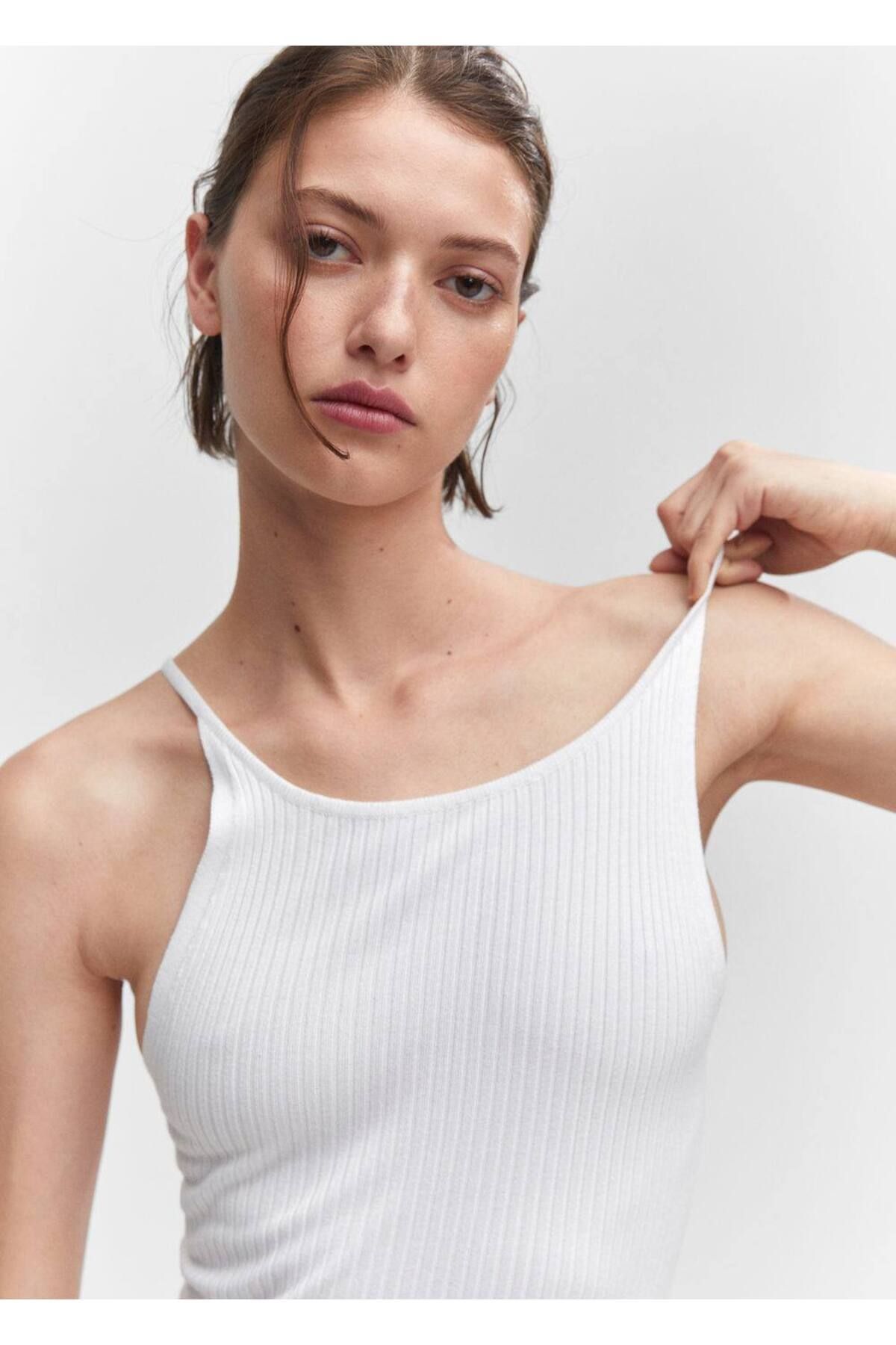 MANGO Woman-Knitwear dress with side slits 8