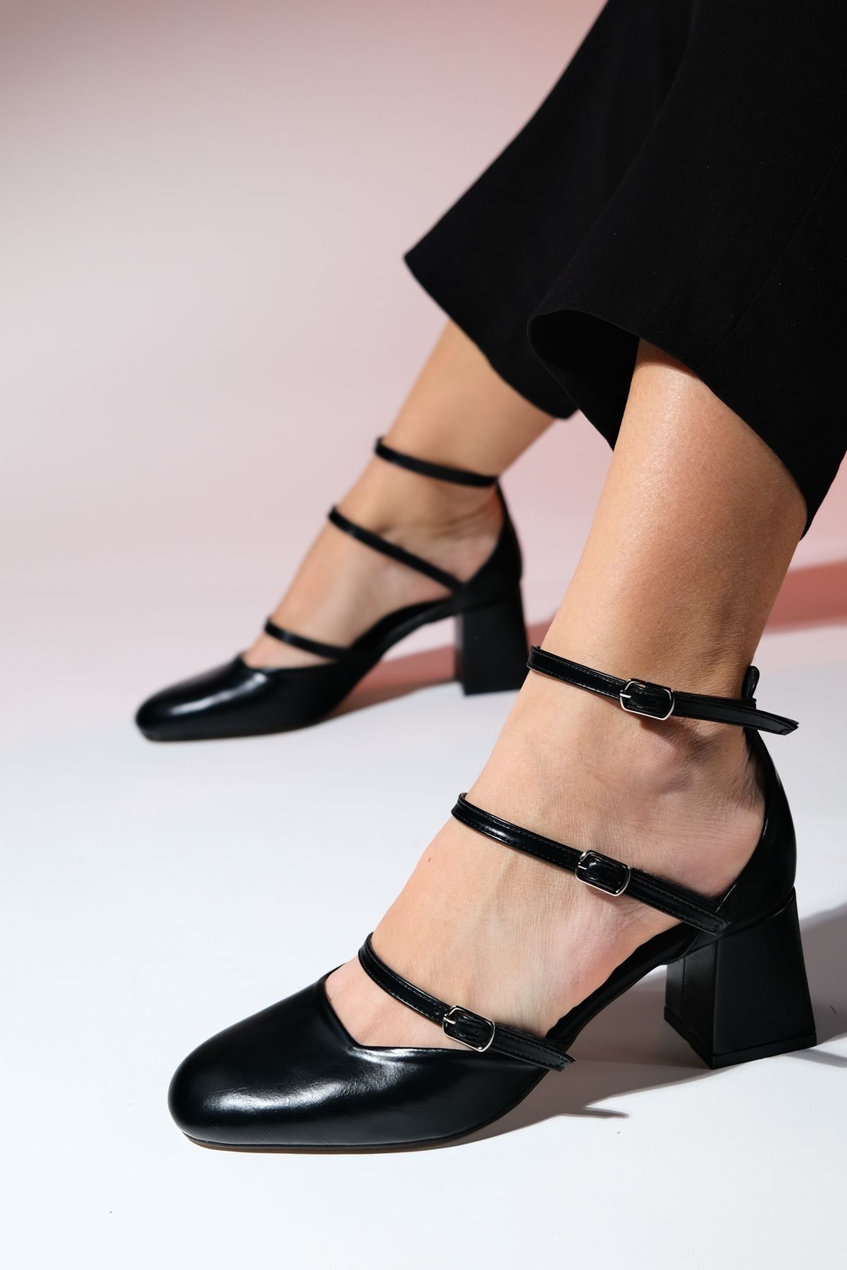 کفش پاشنه کلاسیک سیاه زنانه پوست بلند زن luvishoes