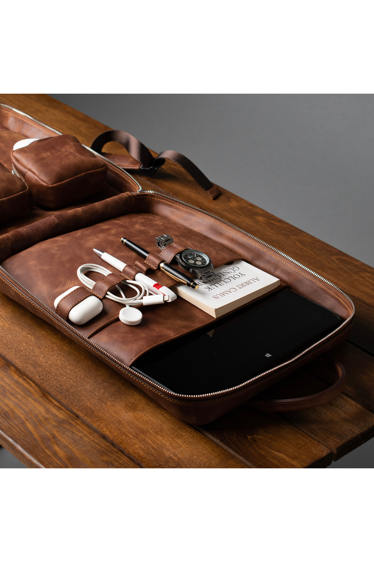 کوله پشتی زنانه قهوه ای MOFT | proform اورجینال - تصویر 4