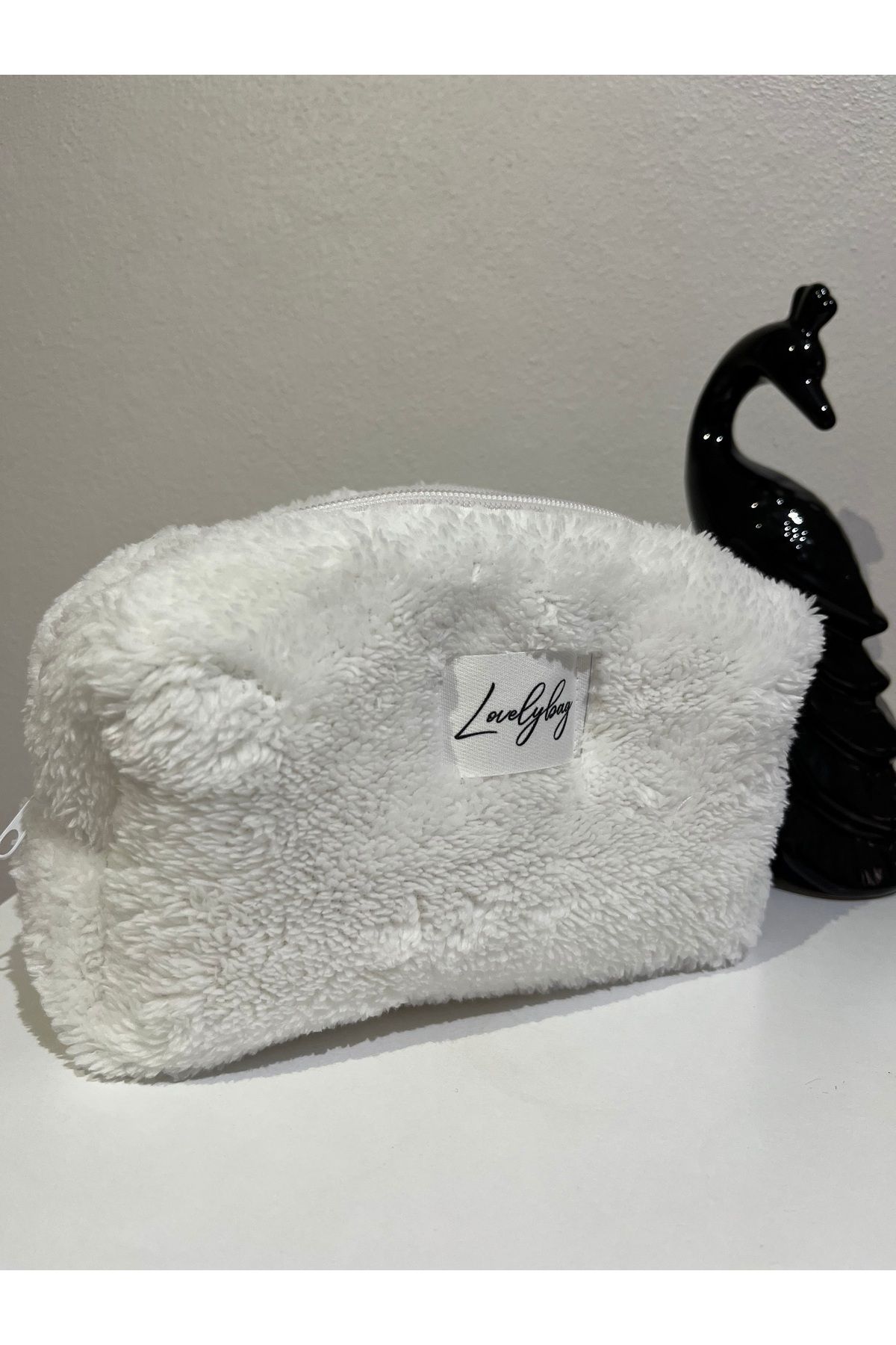 کیسه آرایش مخمل خواب دار سفید دودی LOVELYBAG