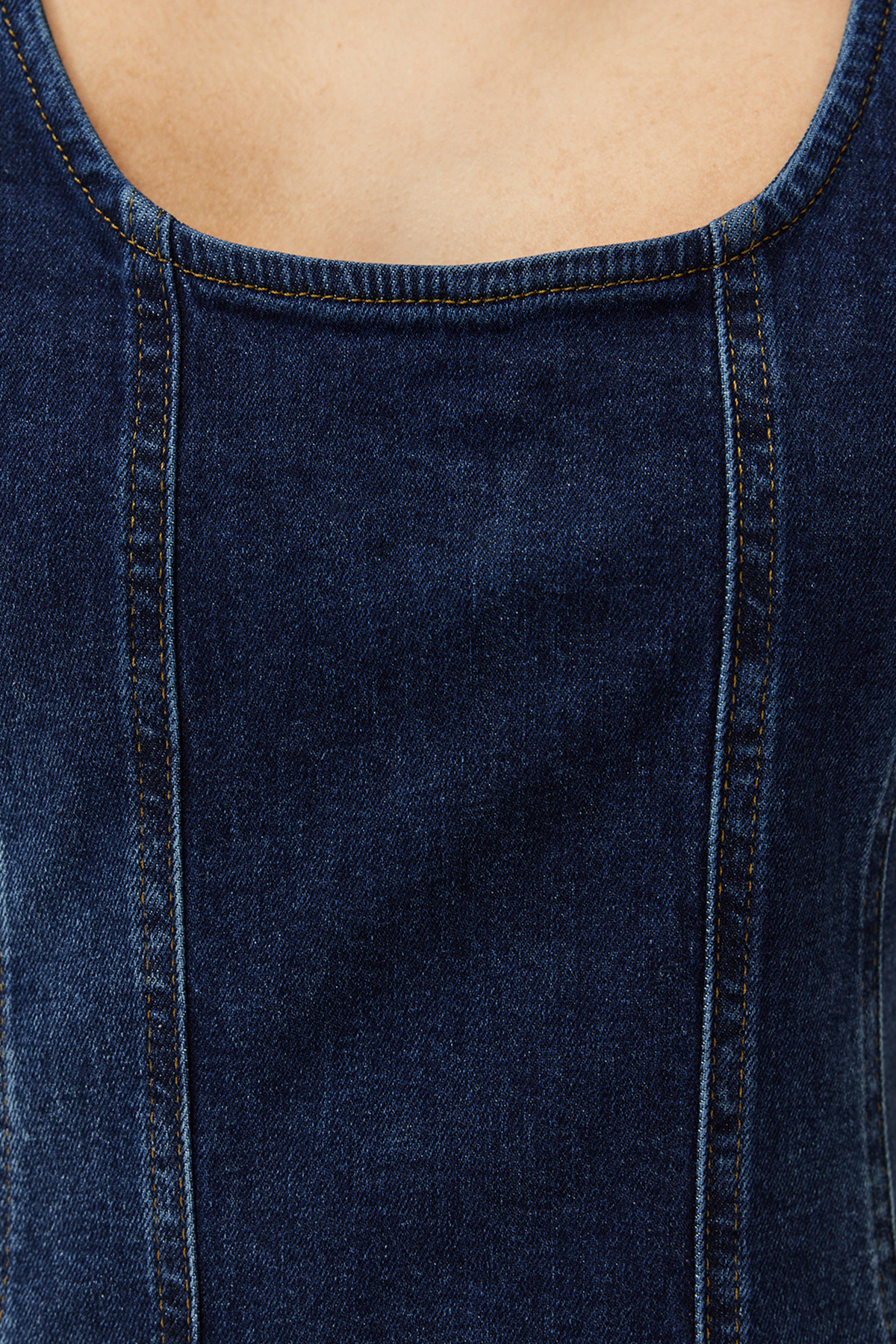 Trendyolmilla  Mavi Dikiş Detaylı Fitted/Vücuda Oturan Mini Comfort/Esnek Denim Elbise TWOSS24EL00284 - Görsel 5