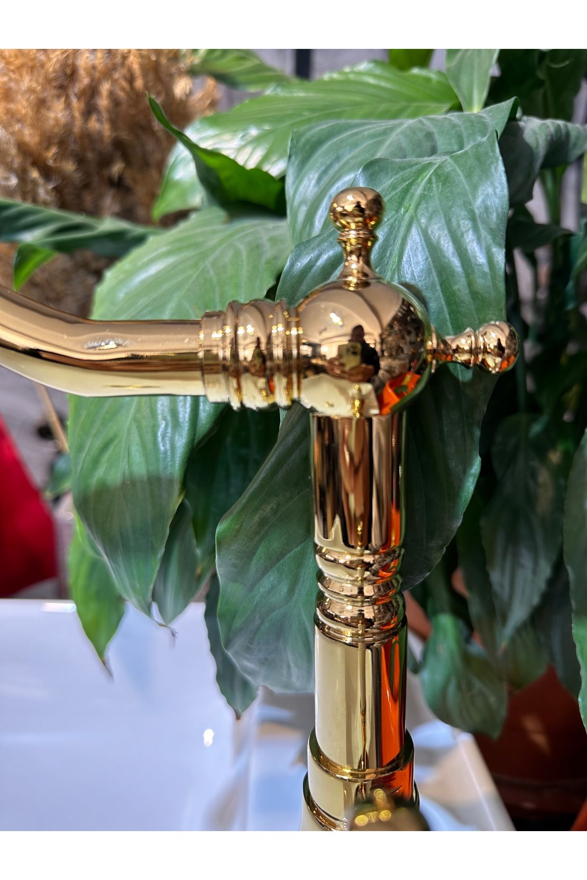 İSAOĞLU YAPI-Gold Basin Faucet Zen Design Easy Ablution High Basin Tap Classic Design Gold 5