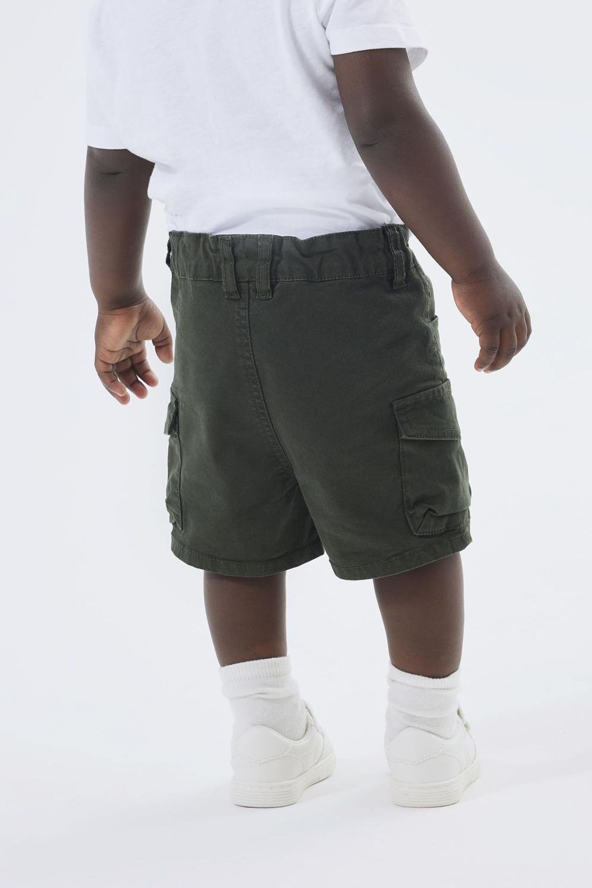 name ıt-Shorts und Bermuda-Grün – Originalität 5