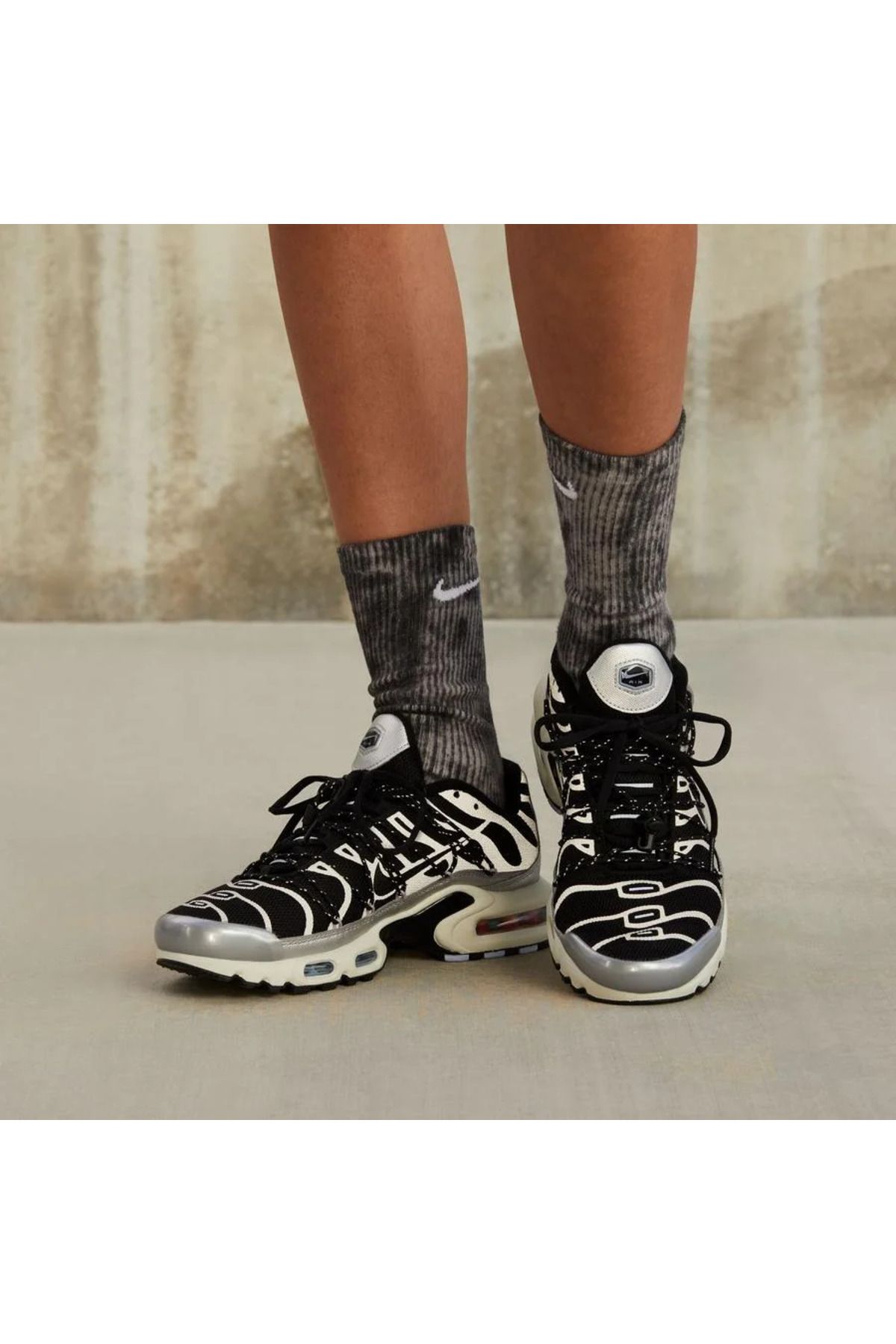 Nike Air Max Plus Tuned Air Spor Ayakkab Sportie Fiyat Yorumlar Trendyol