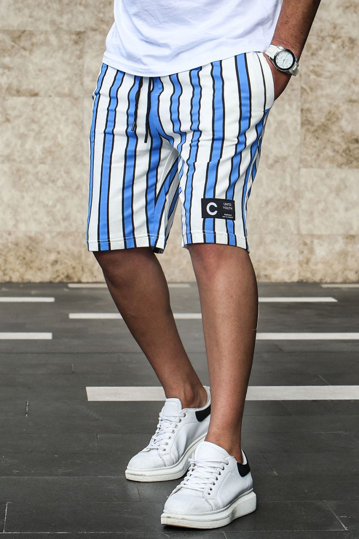 Madmext Shorts Dunkelblau Mittlerer Bund Fast ausverkauft