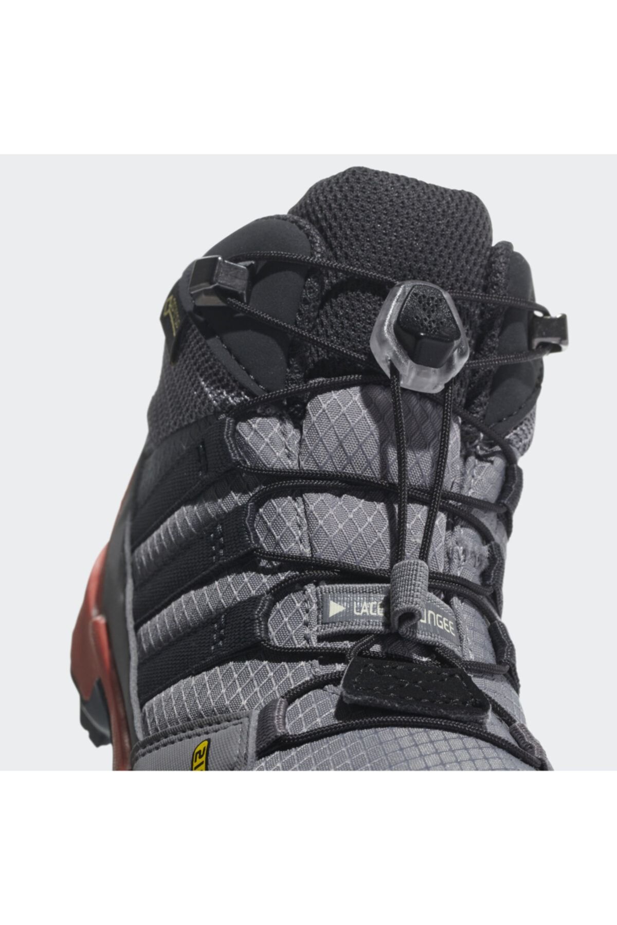 CM7711 Terrex Mid Gtx K Adidas