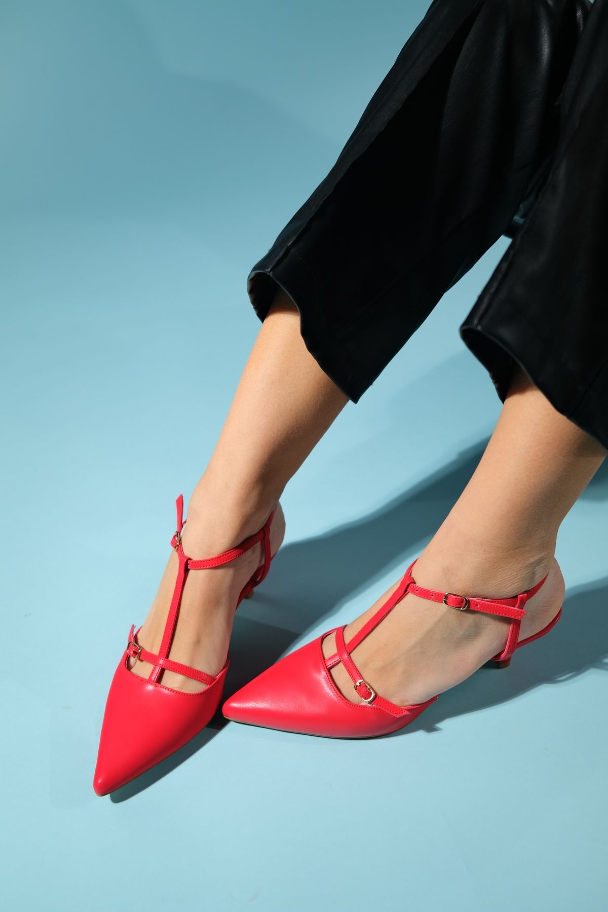 کفش پاشنه کلاسیک قرمز زنانه زن پوست فرانسوی اورجینال luvishoes