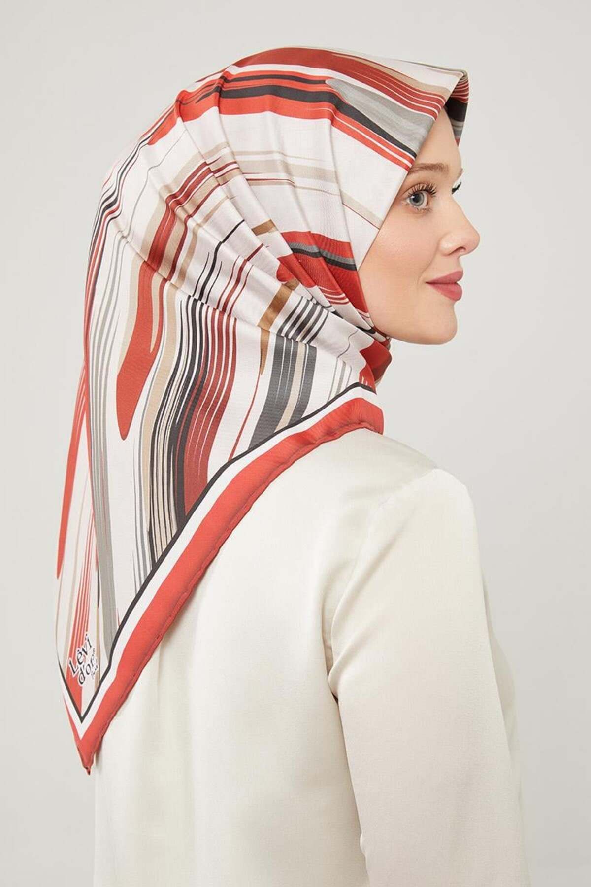 روسری قرمز Twill Trend اورجینال Levidor