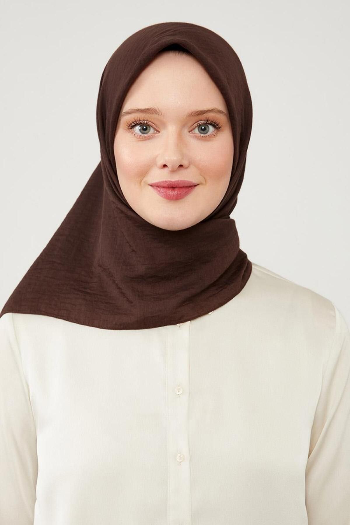 روسری چند رنگ پنبه ای لوکس مسطح قهوه تلخ Levidor