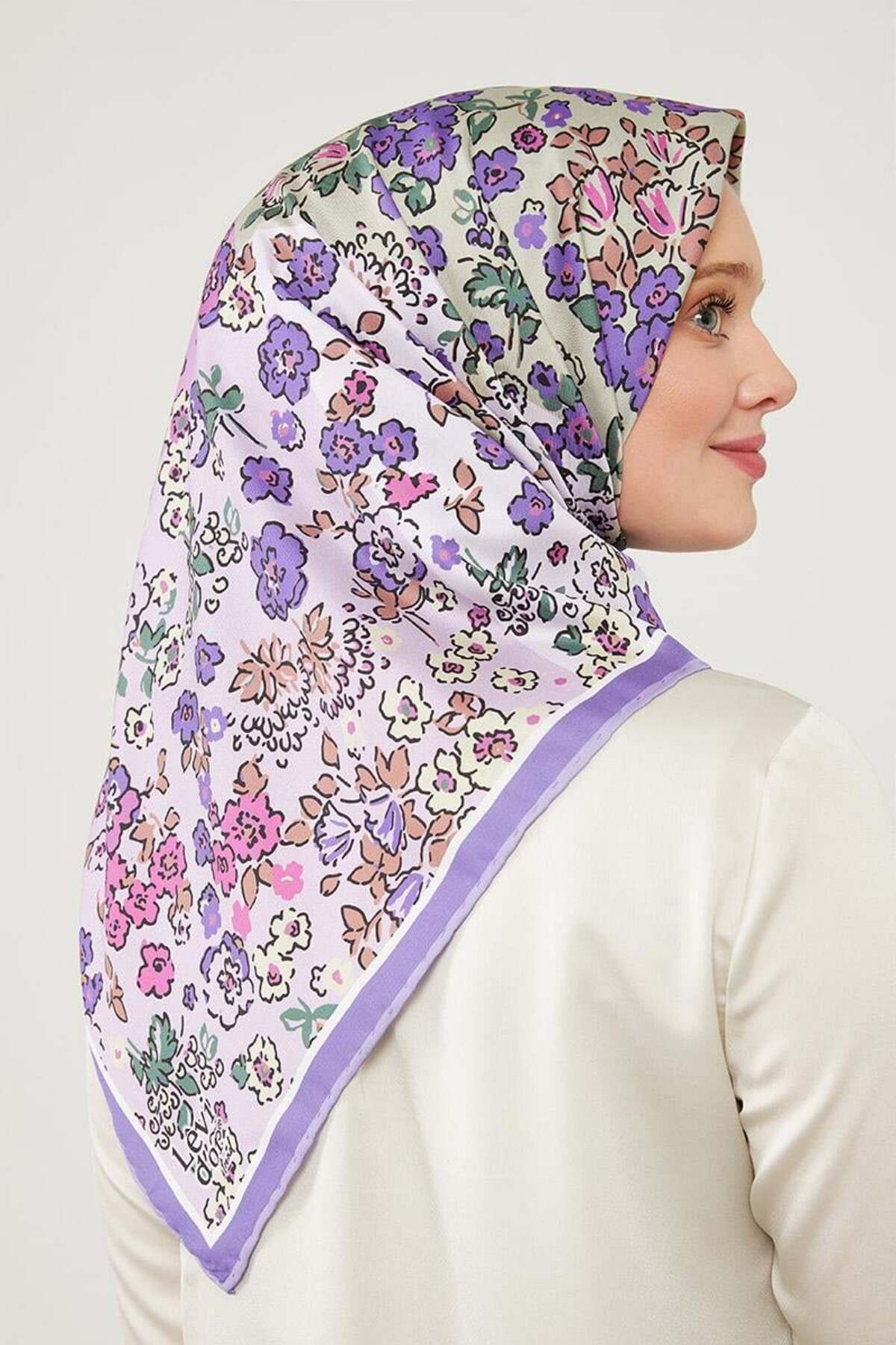 روسری صورتی Twill Trend Flower اورجینال Levidor