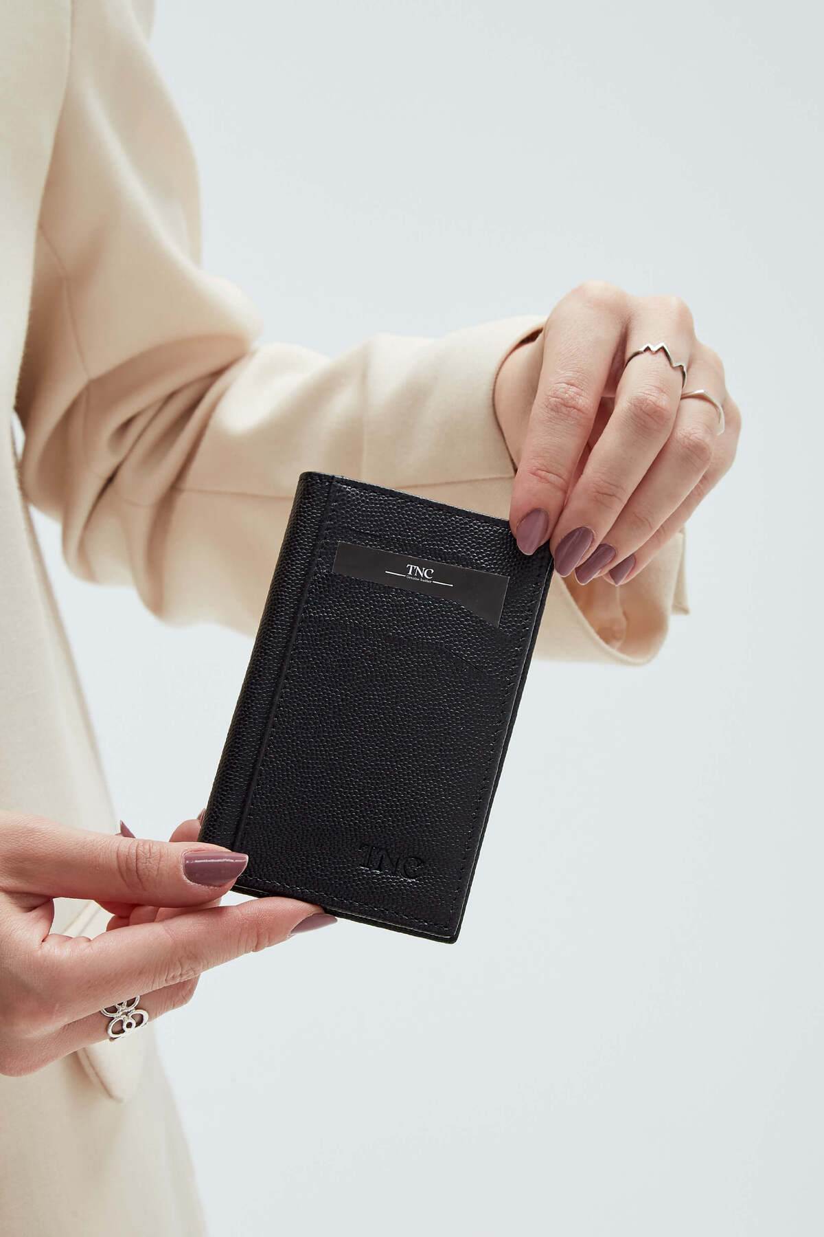 تامر تانجا جا کارتی مردانه چرم اصل خاویار مشکی