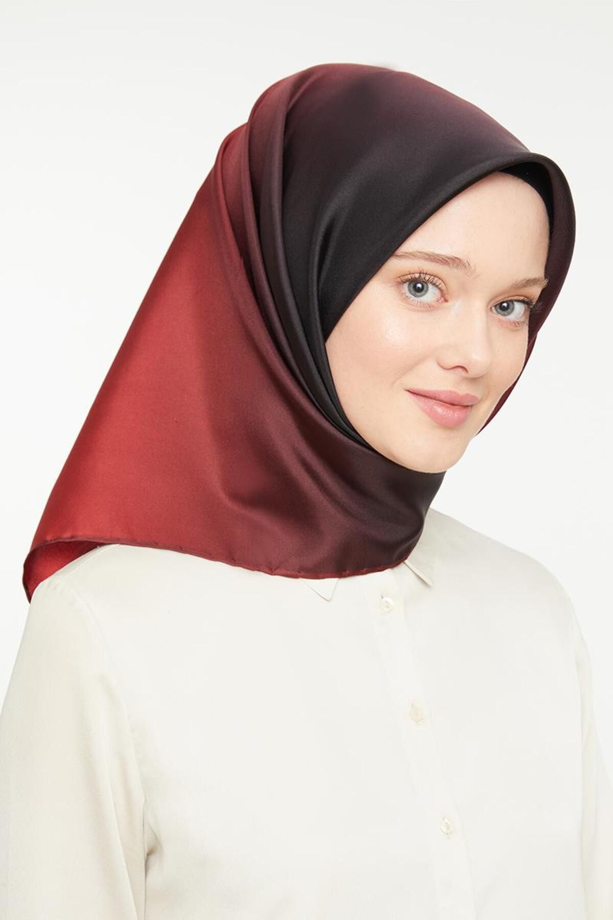 روسری قرمز IPEK خالص Twill Red Levidor