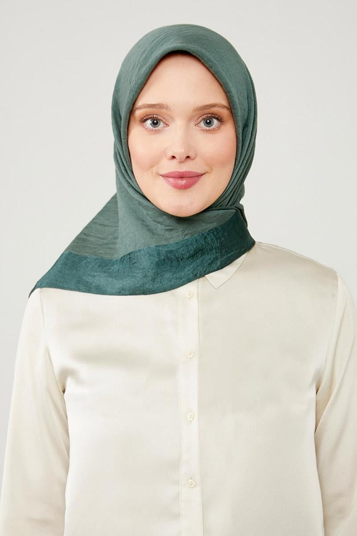 روسری سبز تیره هاوانا اورجینال Levidor