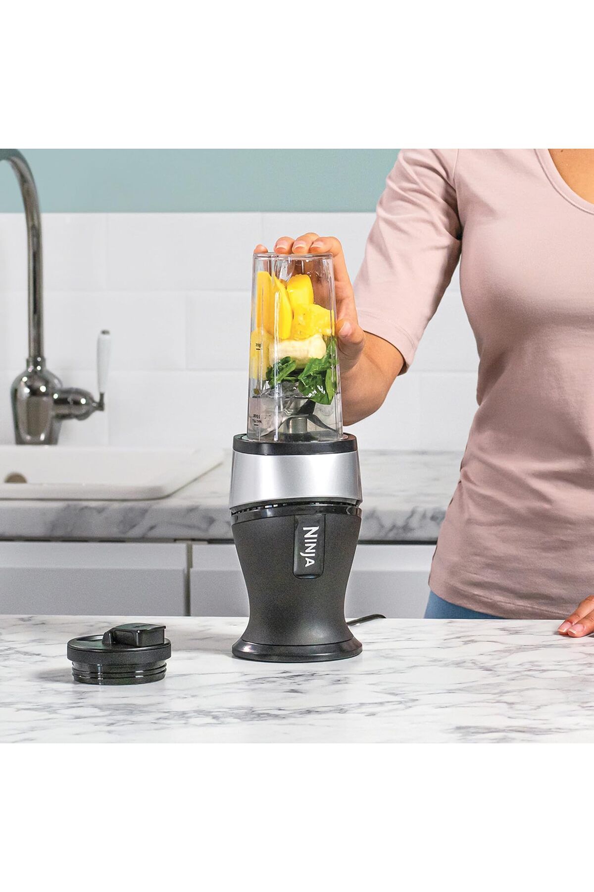 NINJA-700W Slim Blender and Smoothie Maker, 2x 470ml Cups with Lid - Powerful Personal Blender 4