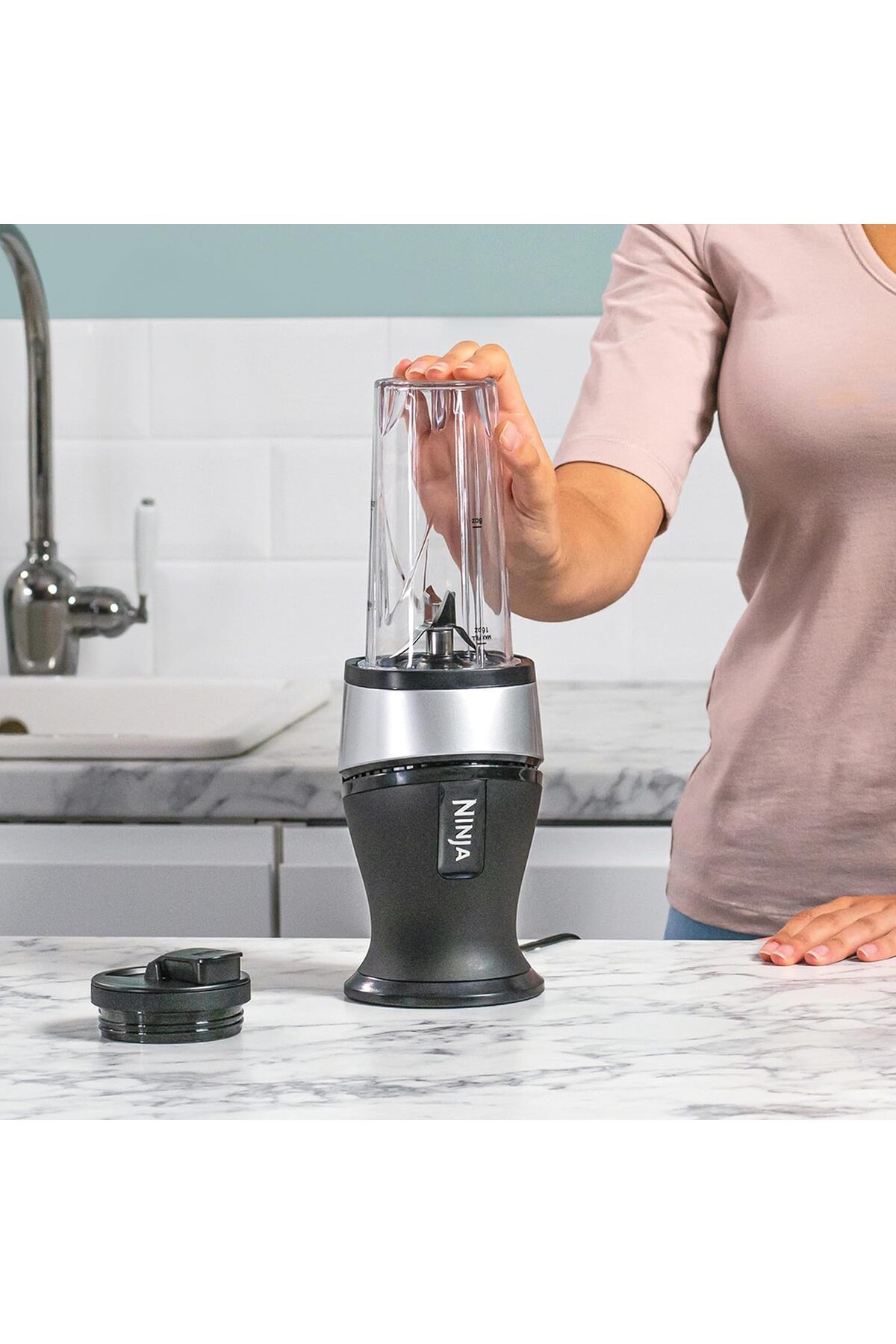 NINJA-700W Slim Blender and Smoothie Maker, 2x 470ml Cups with Lid - Powerful Personal Blender 7