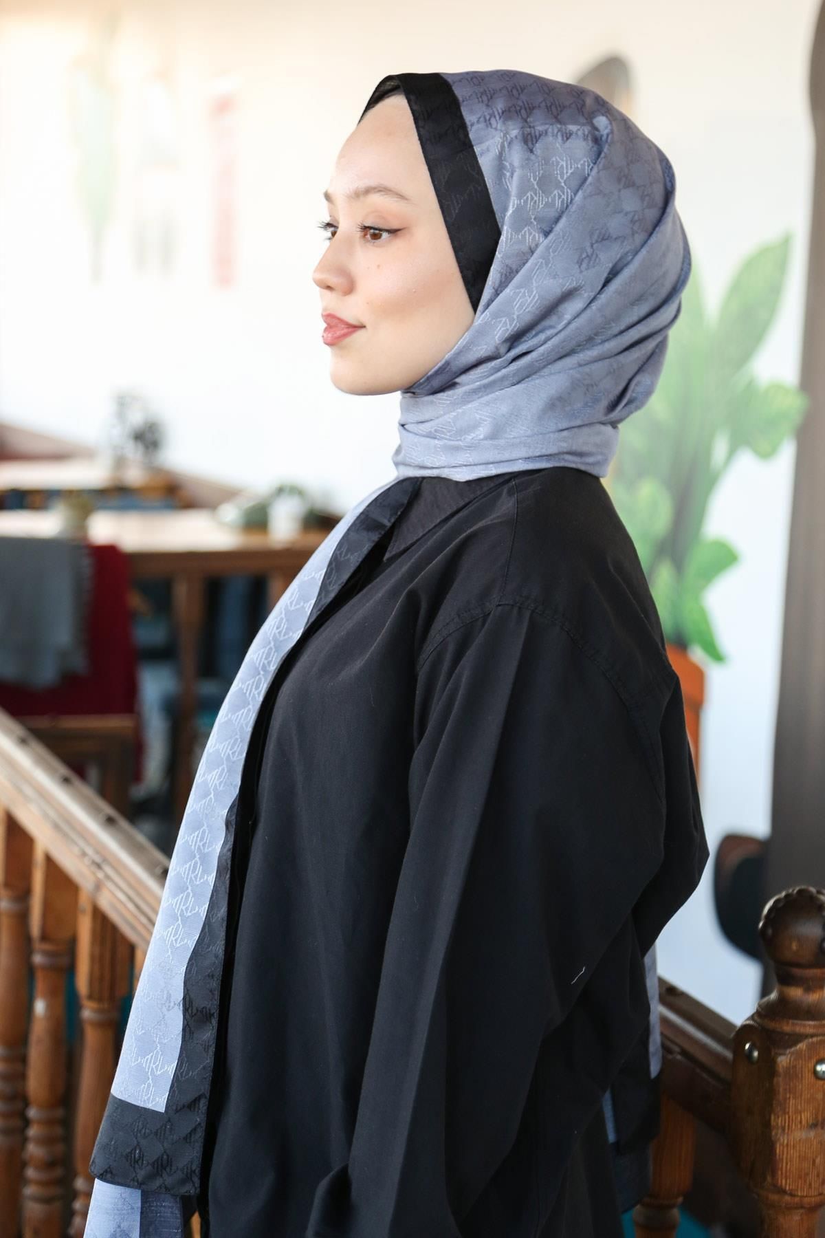 Hint İpek-Monogram Shawl MONOV06-10 3