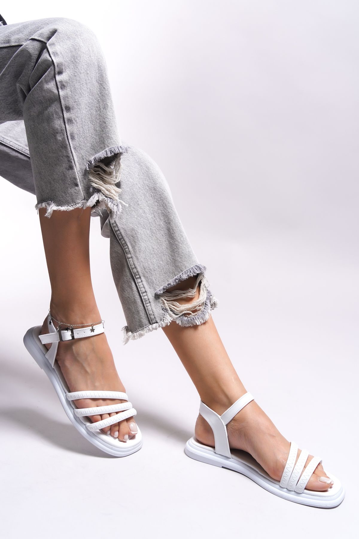complete the look image
