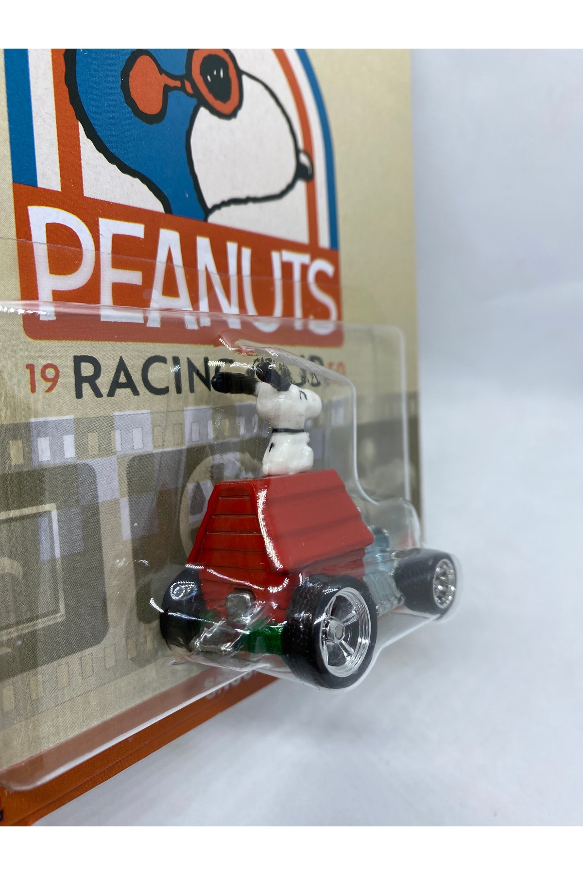 HOT WHEELS Premium Snoopy *Peanuts HW Pop Culture - Fiyatı, Yorumları
