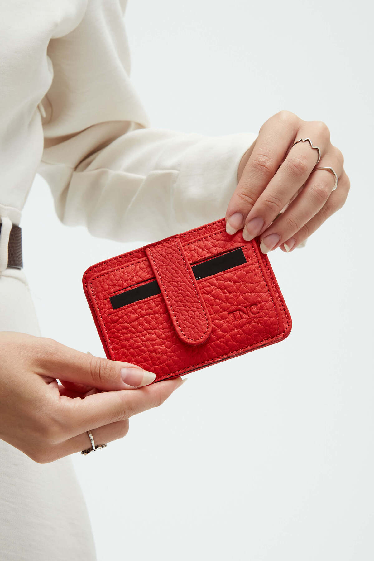 تامر تانجا جاکارتی قرمز چرم اصل مردانه