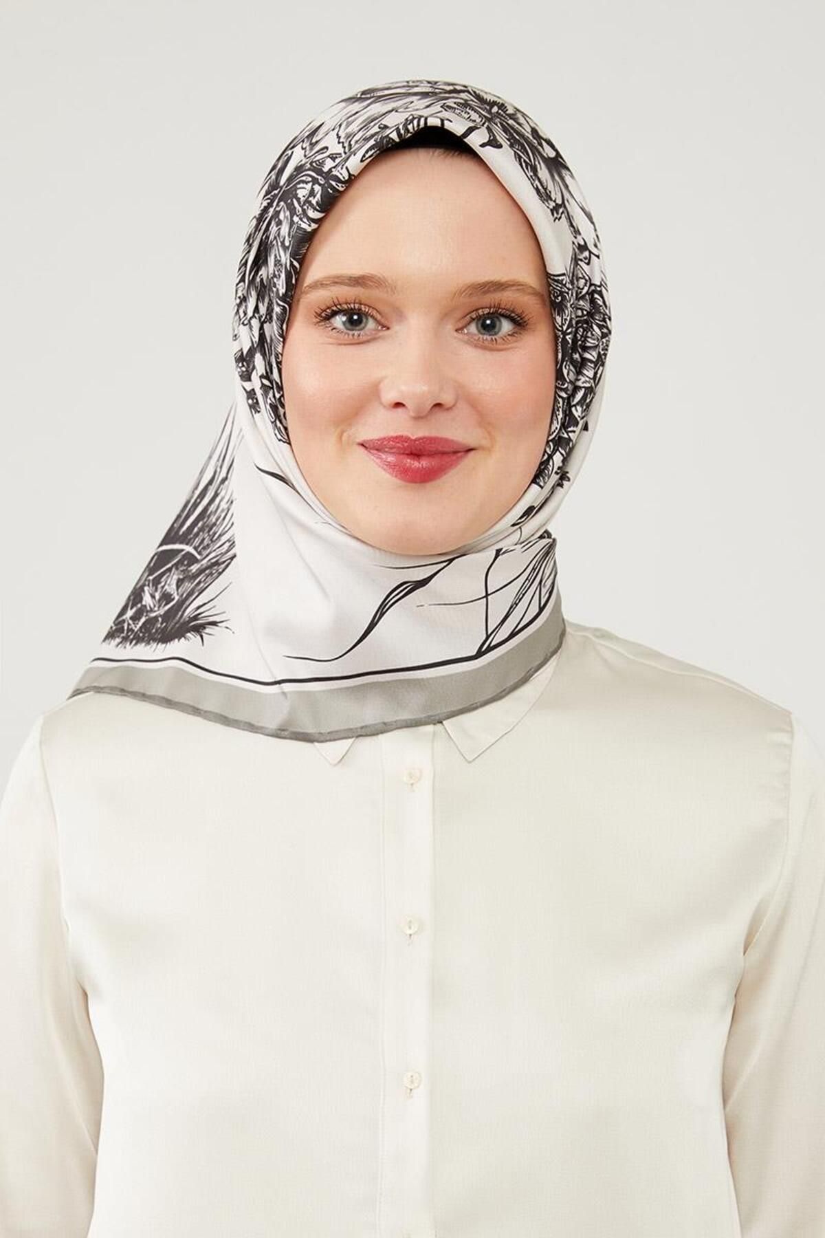 روسری مشکی Twill Trend الگوی سیاه Levidor