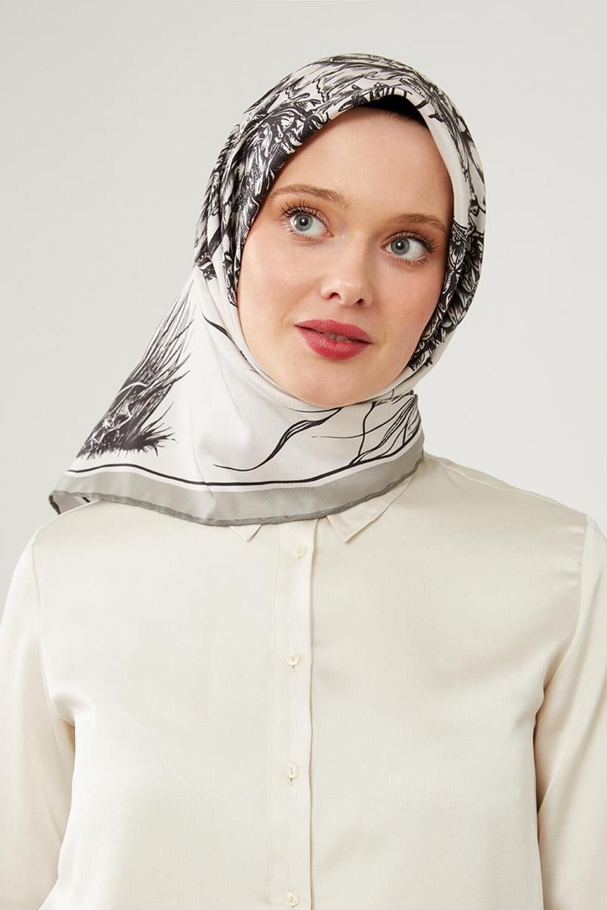 روسری مشکی Twill Trend الگوی سیاه Levidor