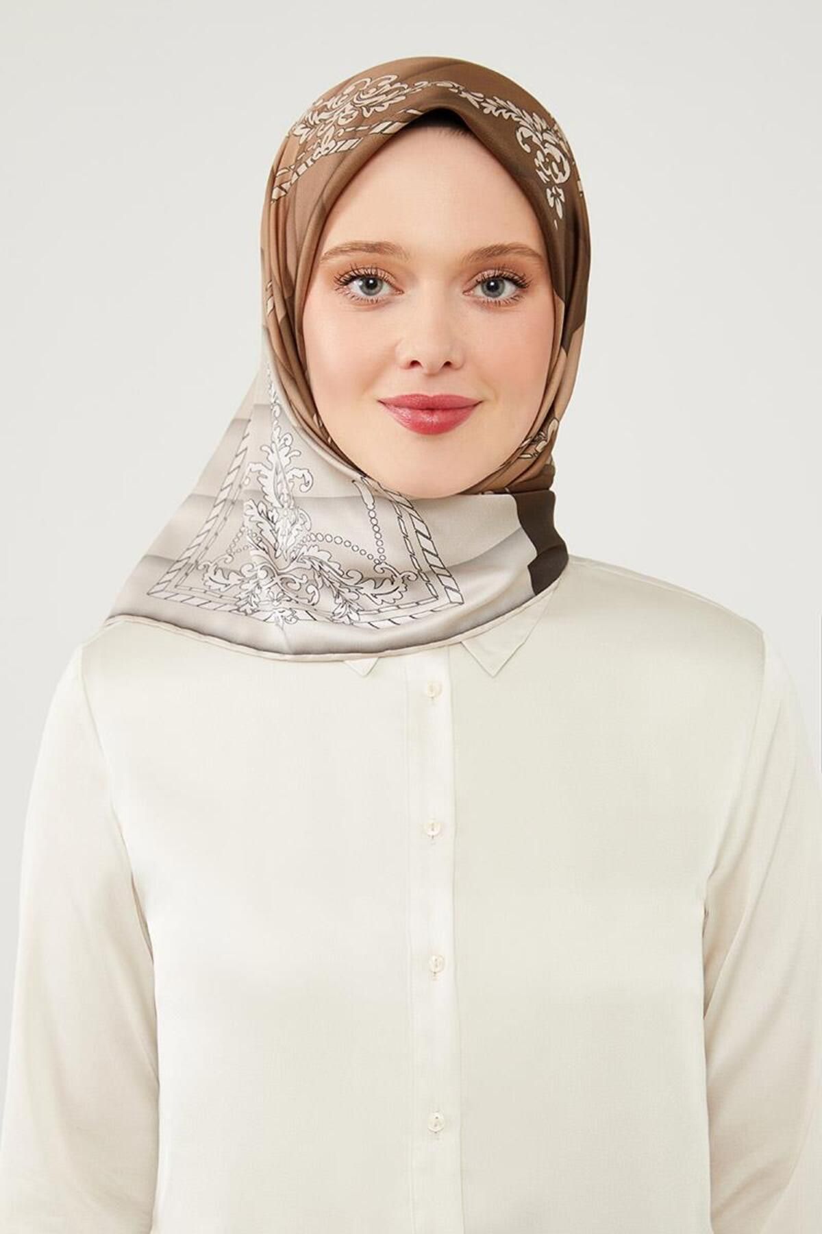 روسری چند رنگ Twill Trend Color اورجینال Levidor