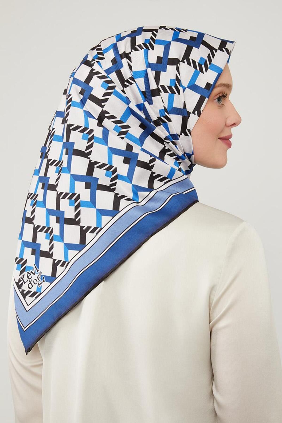 روسری آبی Twill Trend Trendgle Triangle Saks Levidor